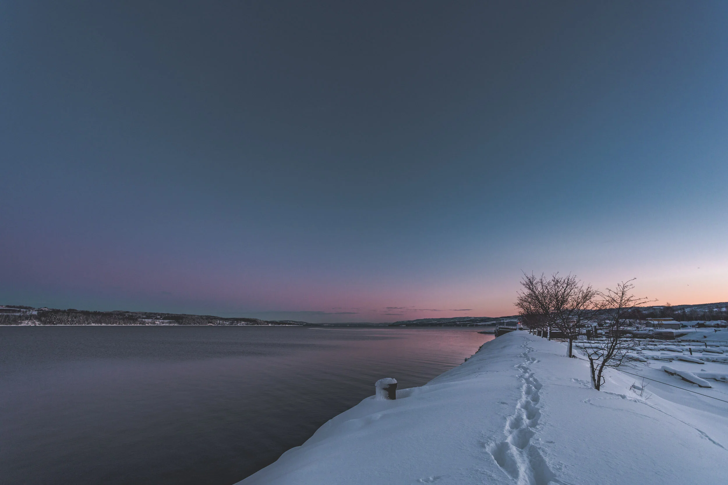 mjosa-gjovik-sunset-winterlandscape-5-photo-oyvind-strand-endal.jpg