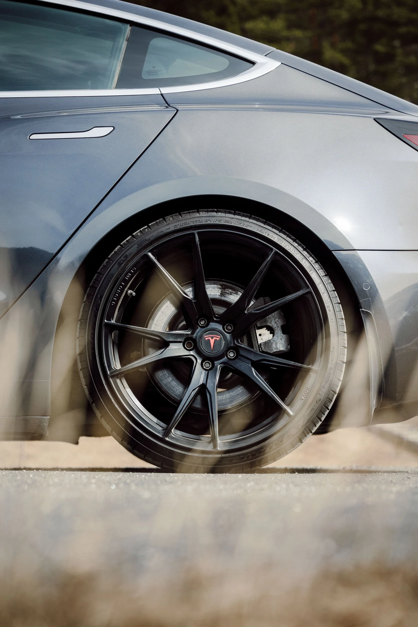 Tesla_model3_bilfoto_gjovik_fotograf_Oyvind_Strand_Endal.jpg