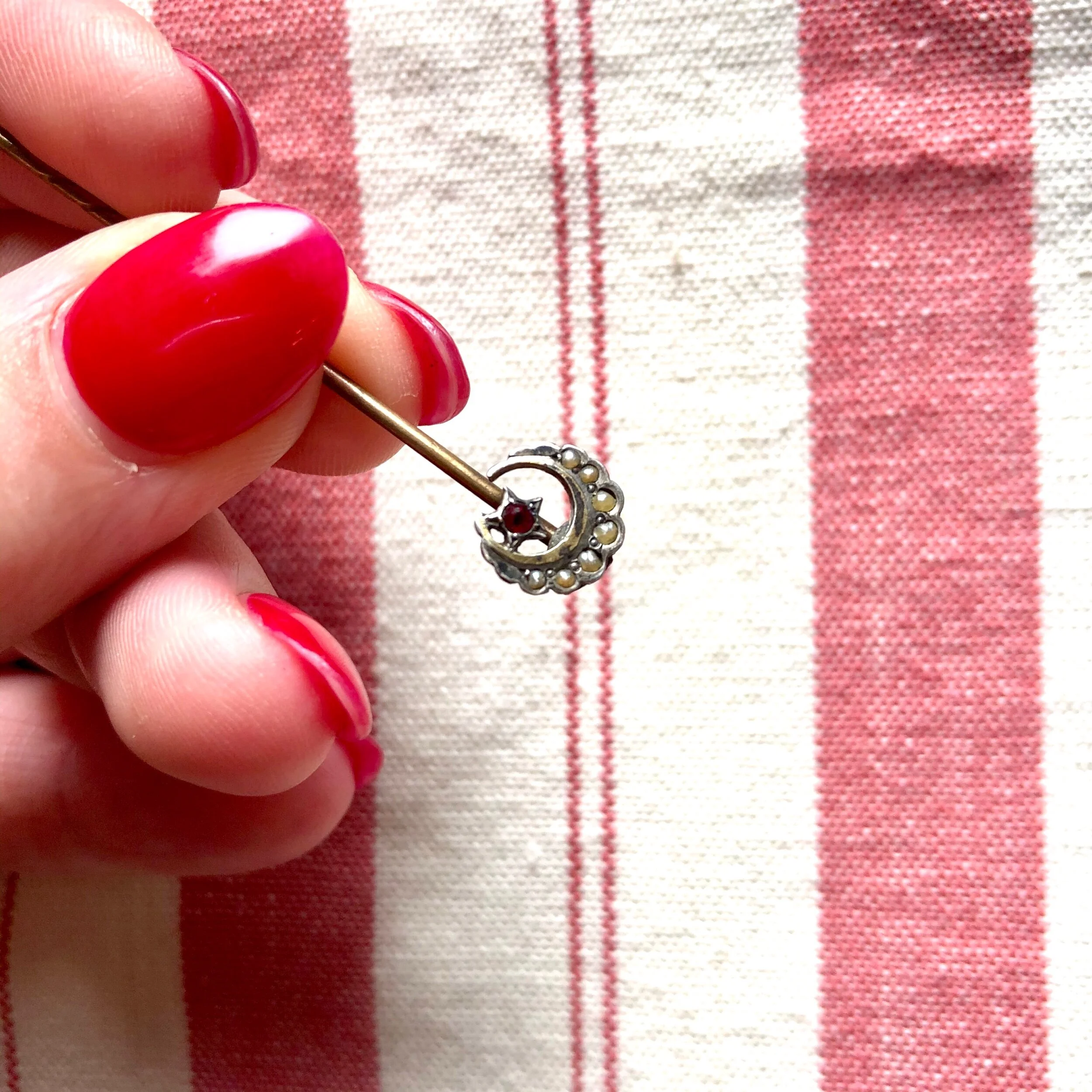 149036CD-35D3-40F4-8CC8-4D46014A7E3E