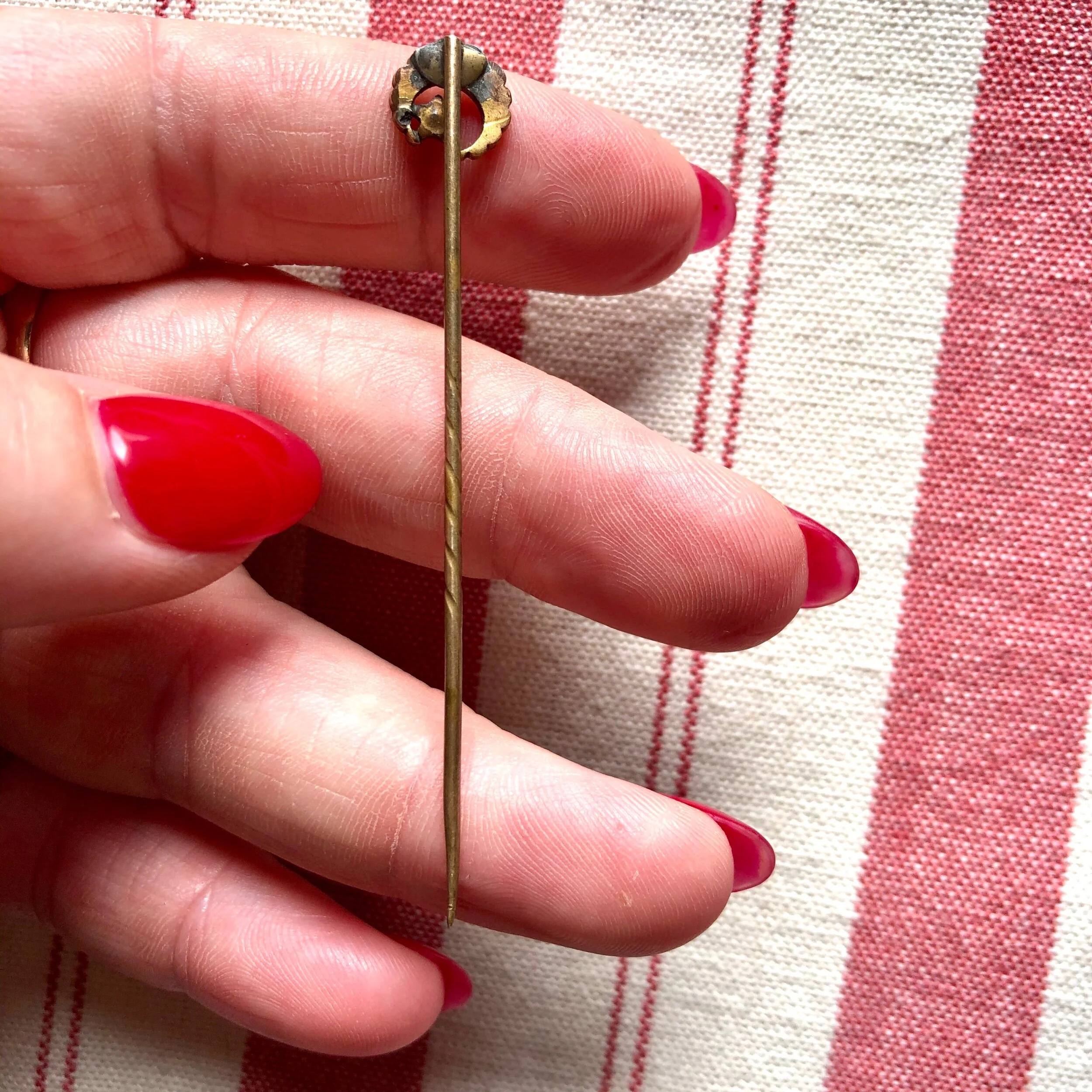 3D0F44B4-5680-4CCA-AE59-9BBDAC06183C