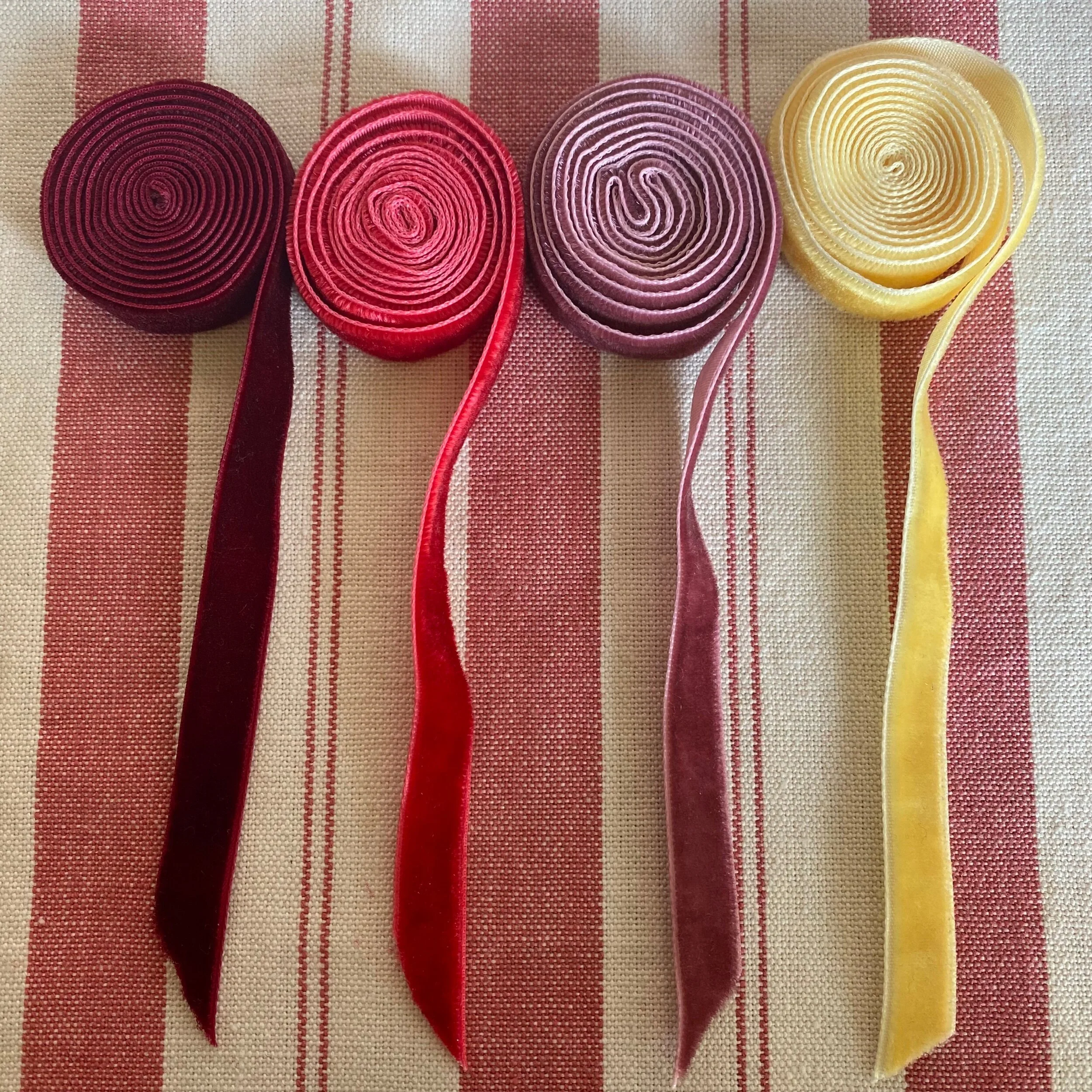 D95F49B9-BDC4-4624-A162-E5B4A2B4715B