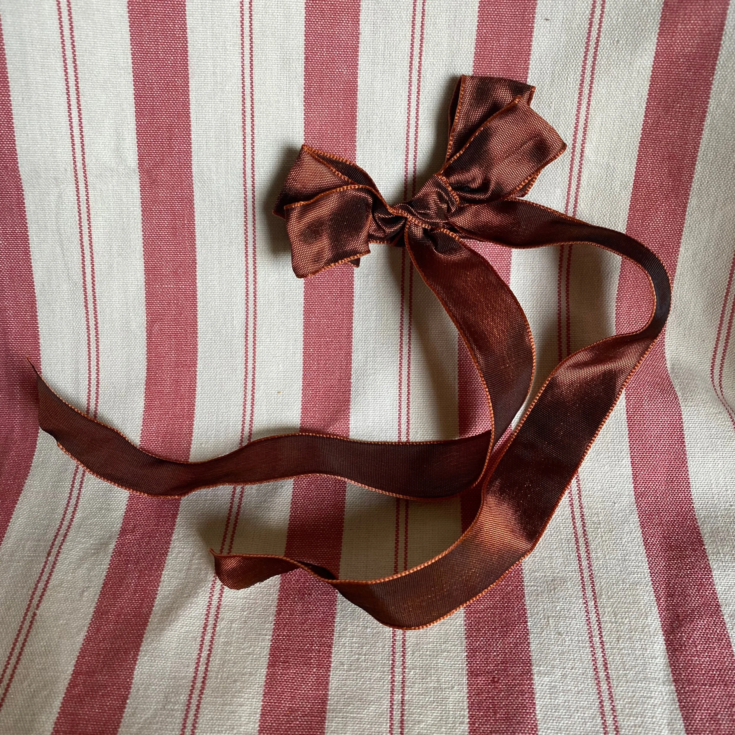 2E89C64A-678A-479F-8163-08CEDEA72F51