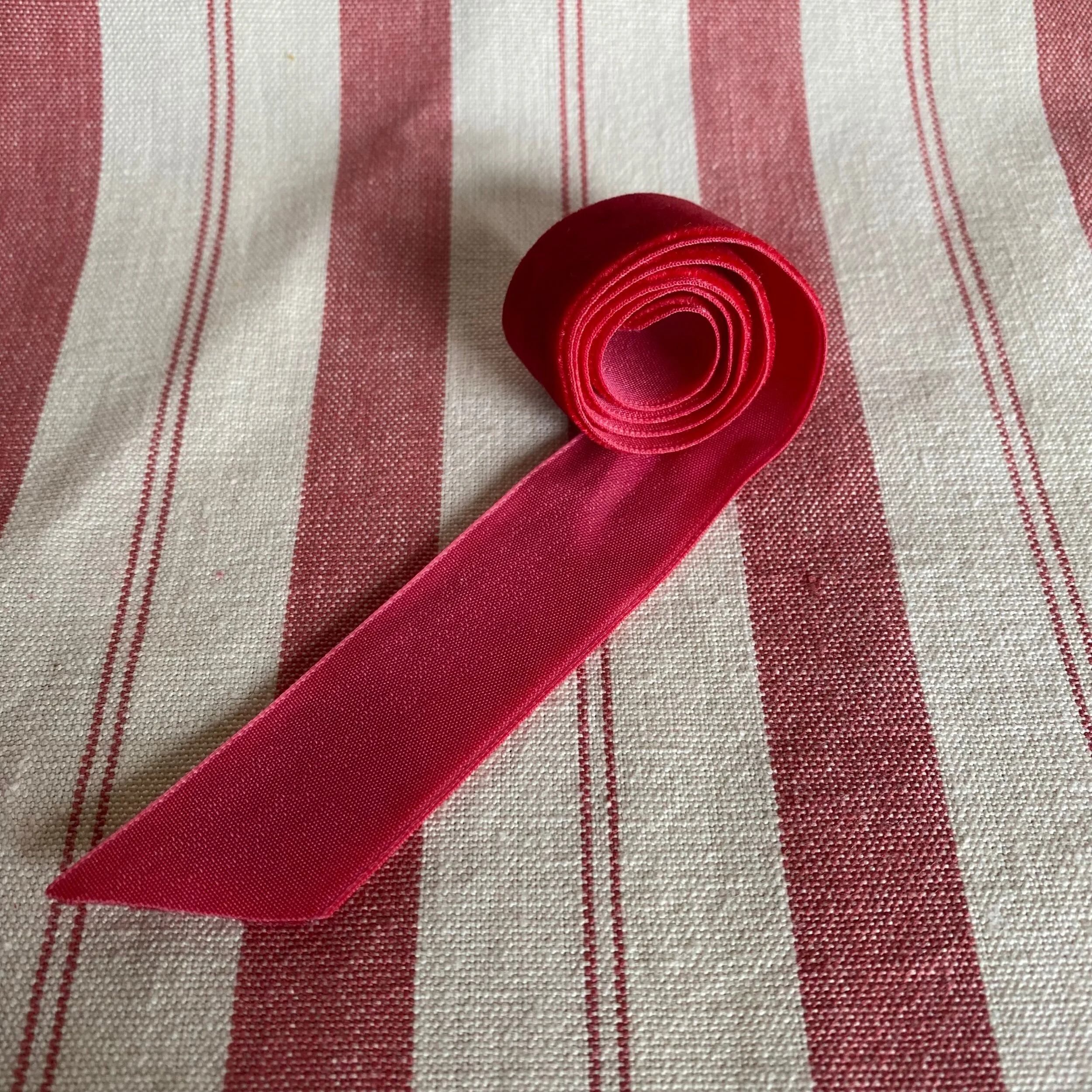 0D7D9D61-A693-455E-ADD3-EA0A756AFD70