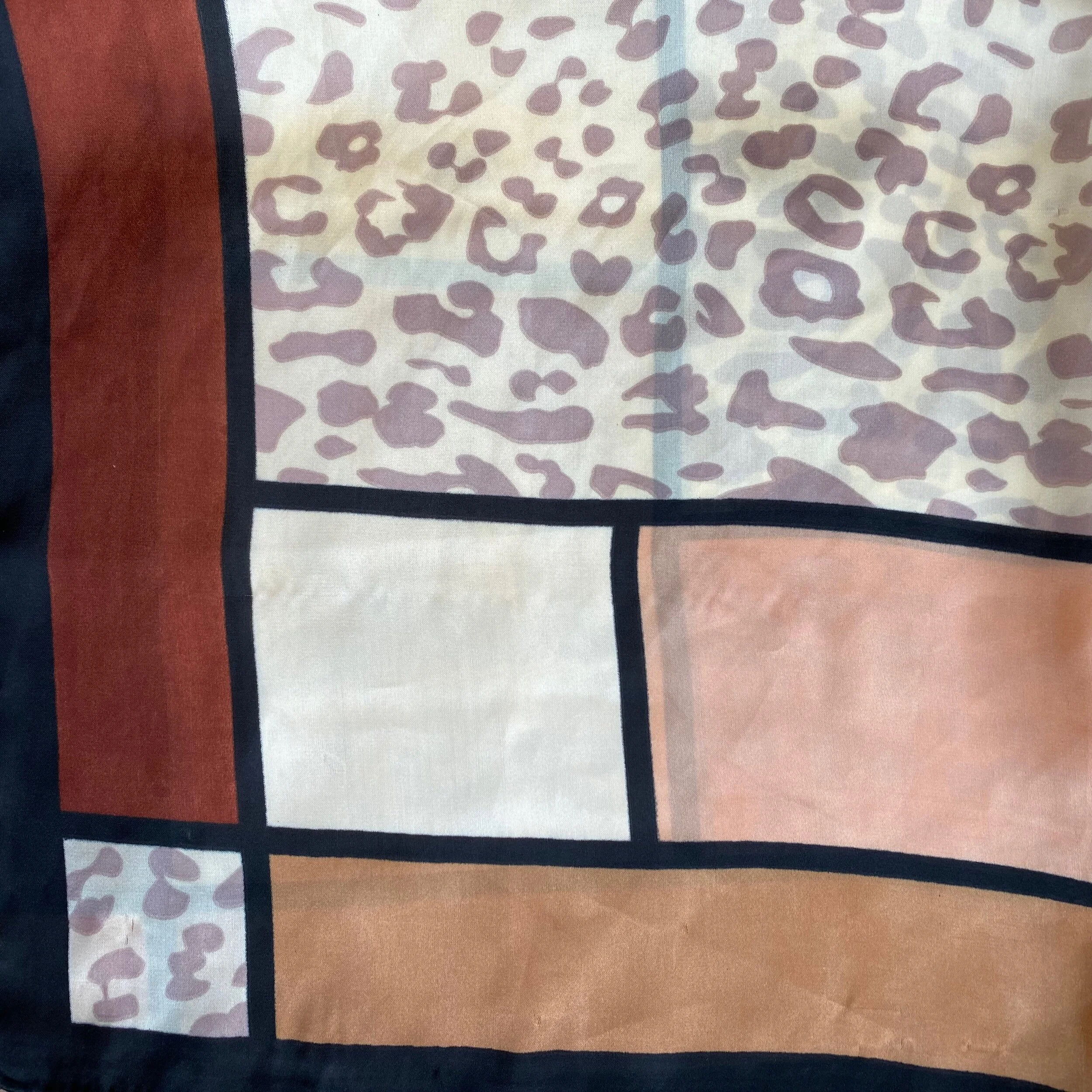 50FC00BD-4E4A-4E10-8B66-0E9E148F9BD9