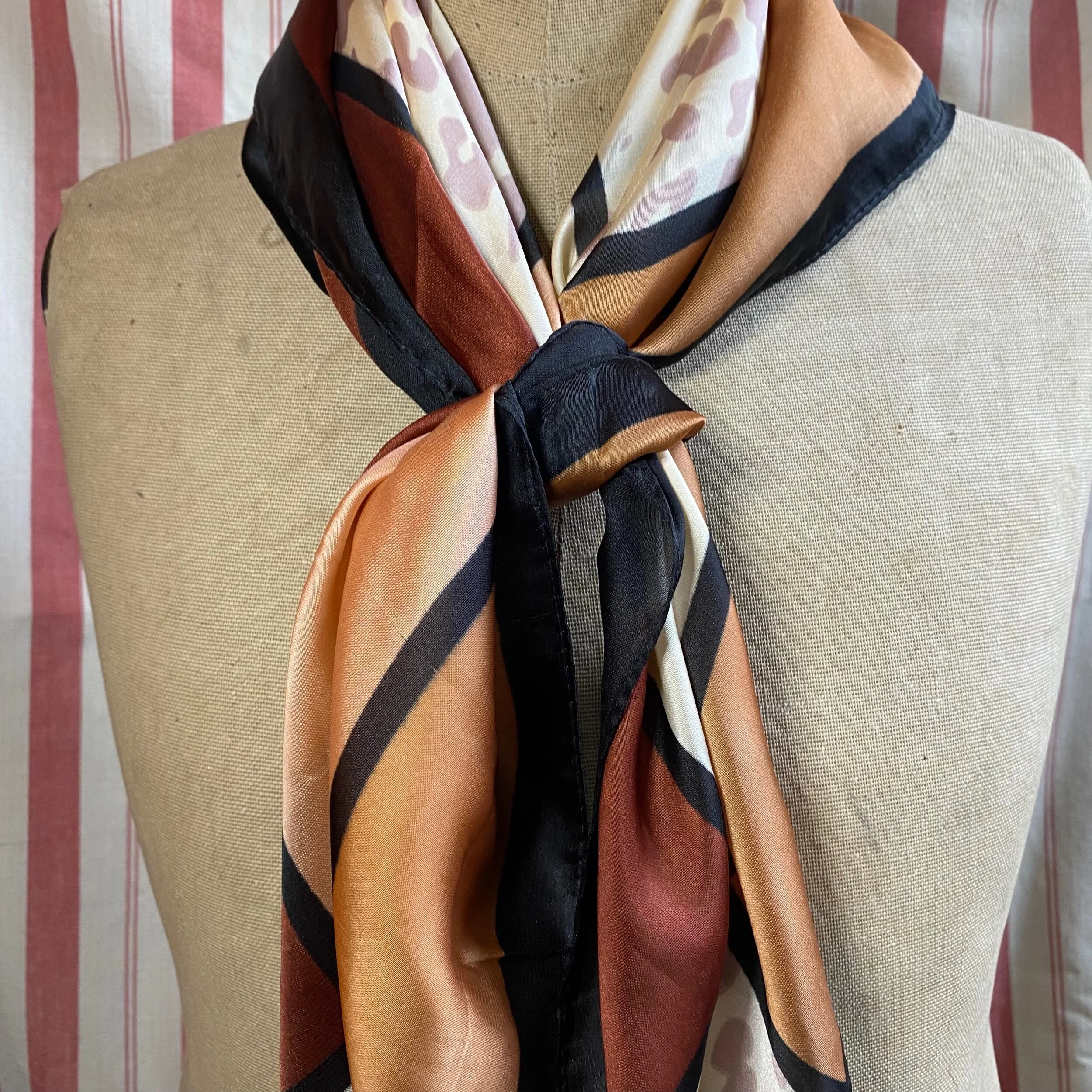 EC8AEC3C-394C-470A-9313-B7375383389B