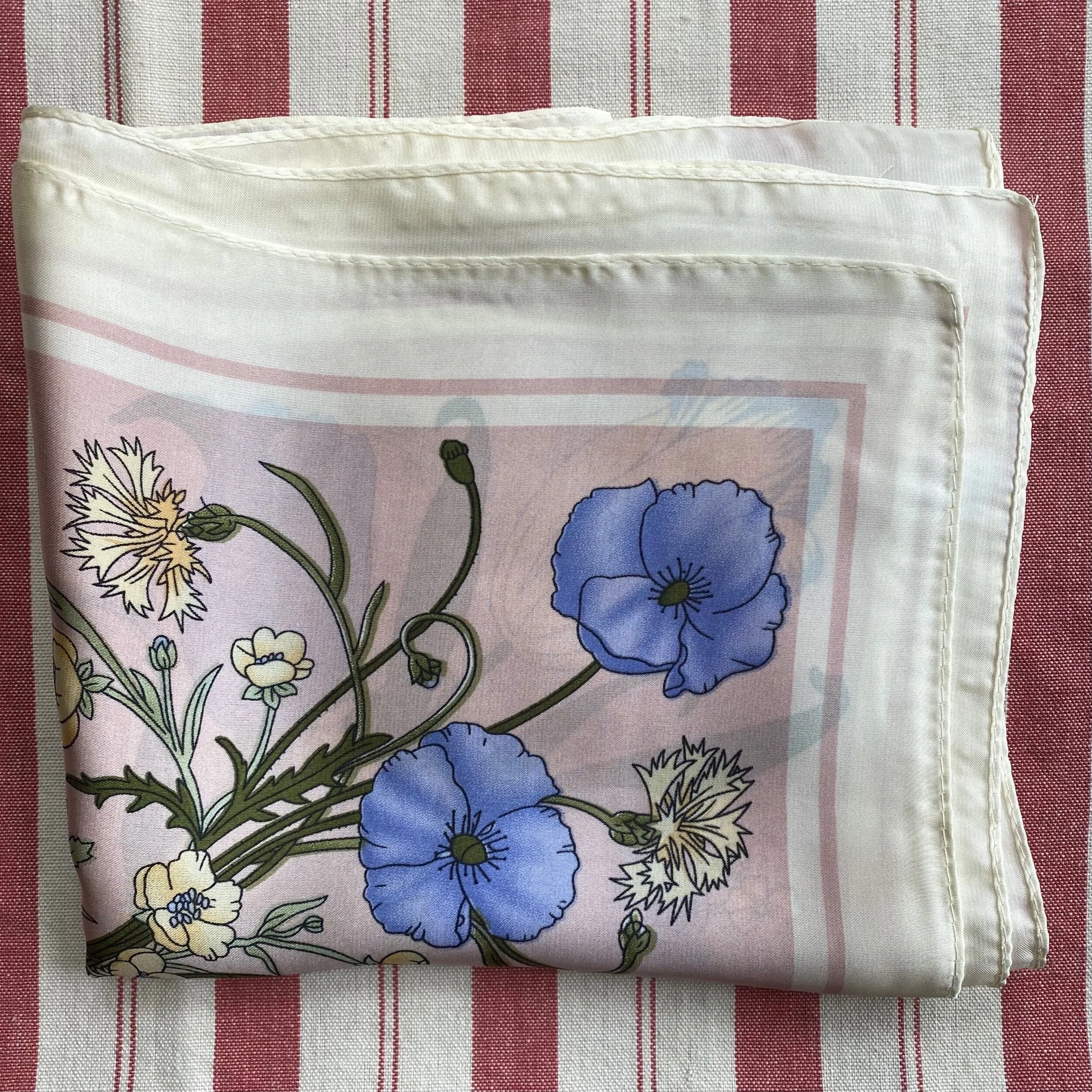 CC1BEAF5-6174-4A37-8CDA-E705CFA55AA2