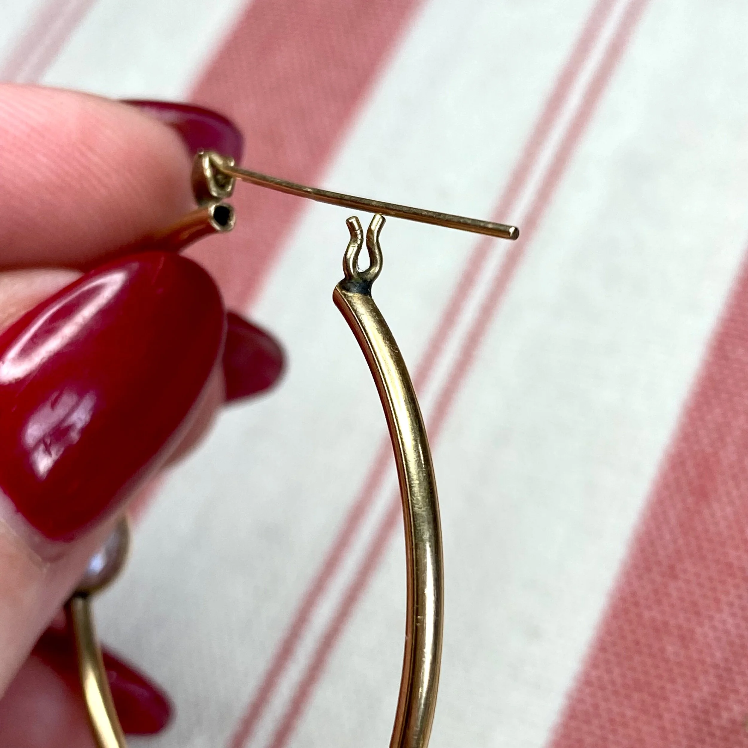 2A8A4106-156E-477A-A0BA-C83E39F8B02E