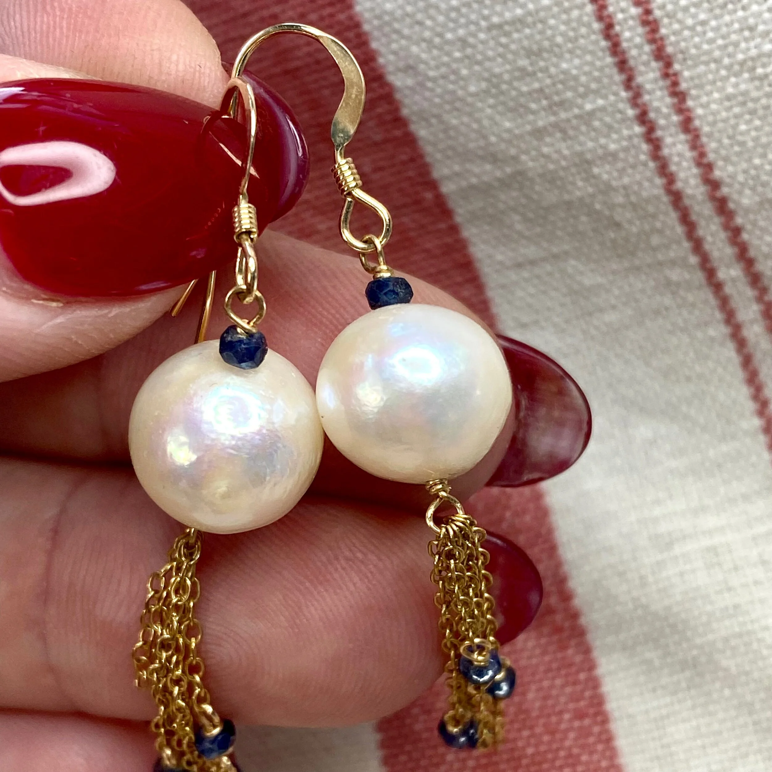 E6E6D887-3B78-41E9-9EA4-D0724C7B0FD0