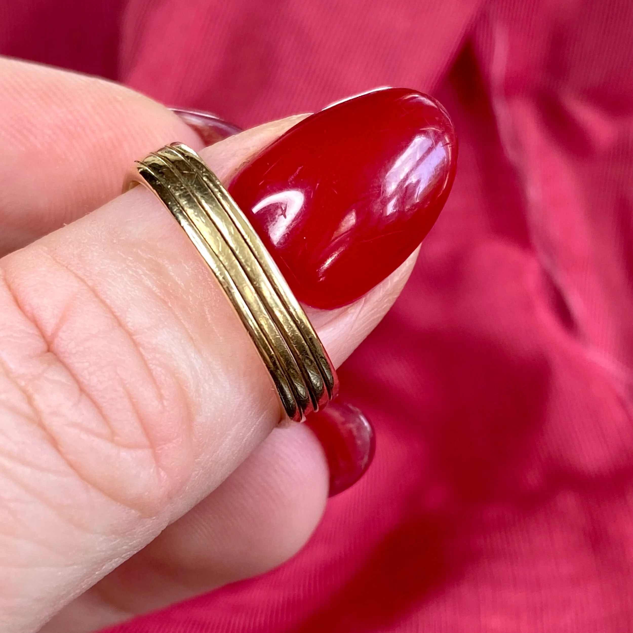 04B328E3-0D0D-4C41-978B-060DA8E0DEF4