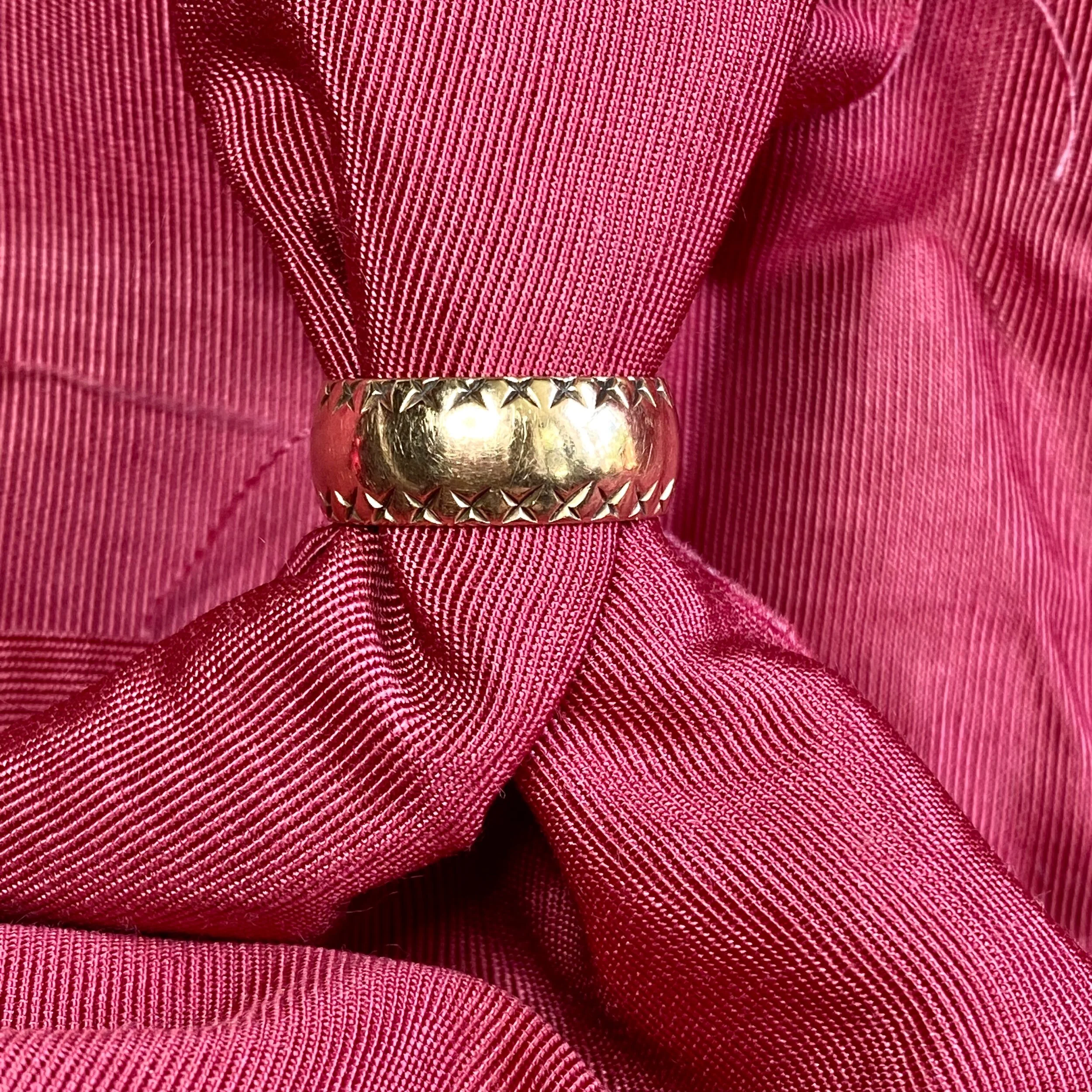 BDD23F83-7281-4CE8-ABE5-4E6496A20C87