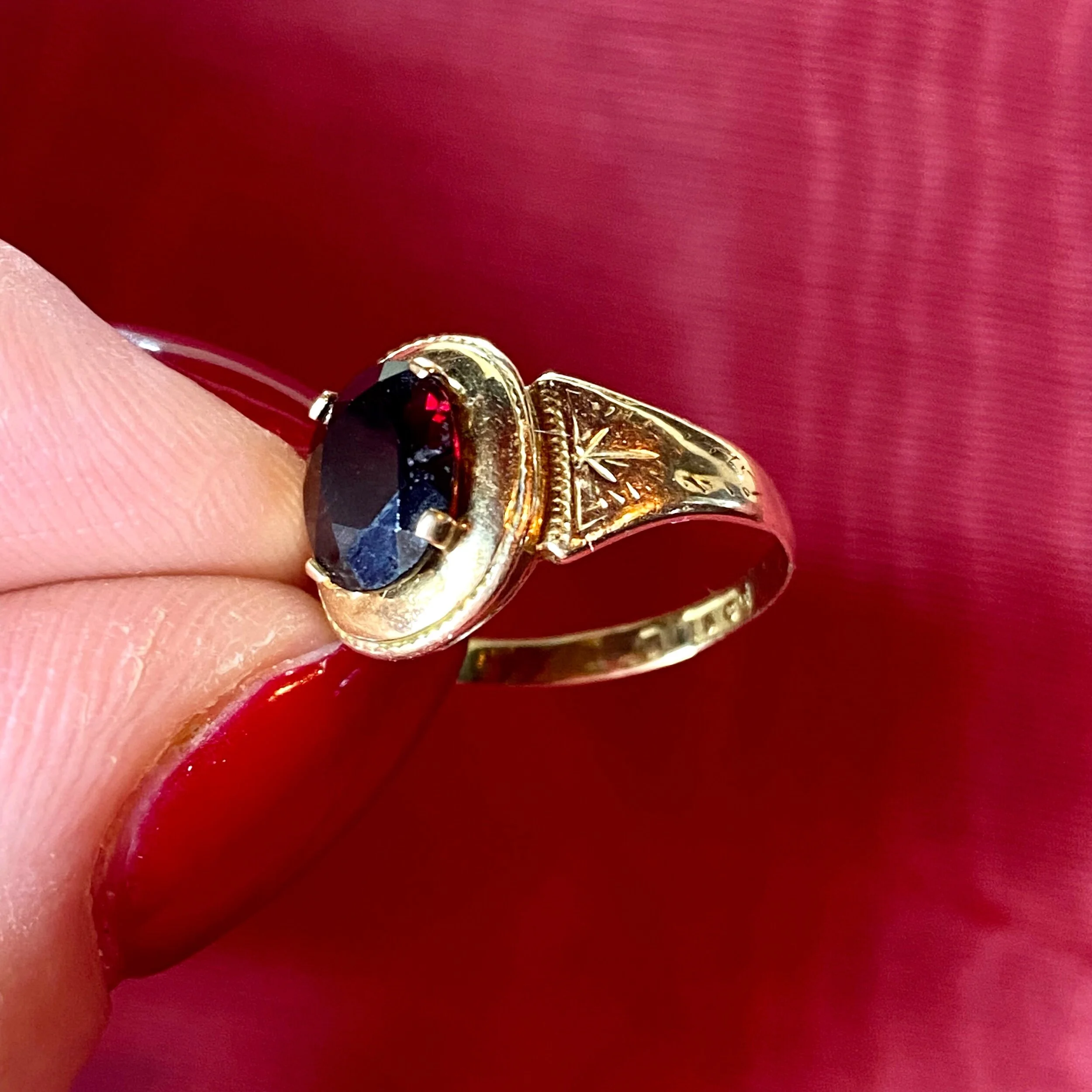 4DF8B79C-74BD-4D4A-ACFA-42BE9CE919F1