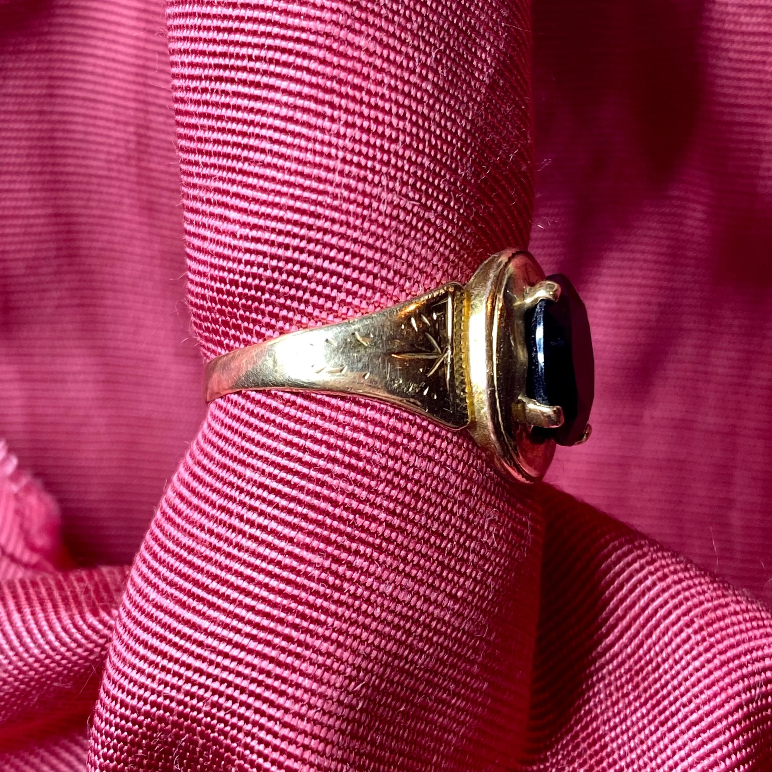 60ADF7FC-6F0F-43A9-BB8D-EFB9C1DA52A3