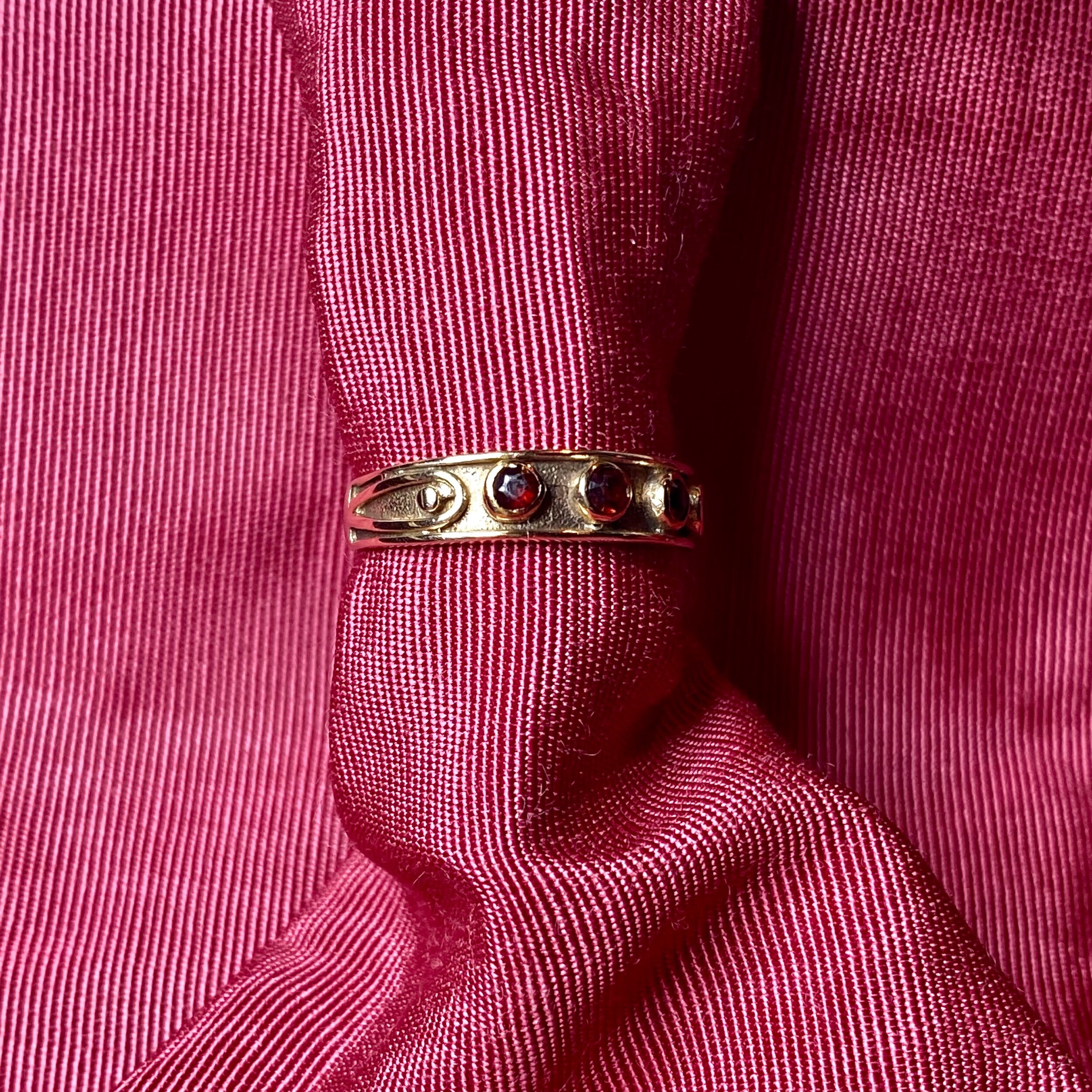 5AEBA605-AF96-47FA-96C4-FD0D90F442EE