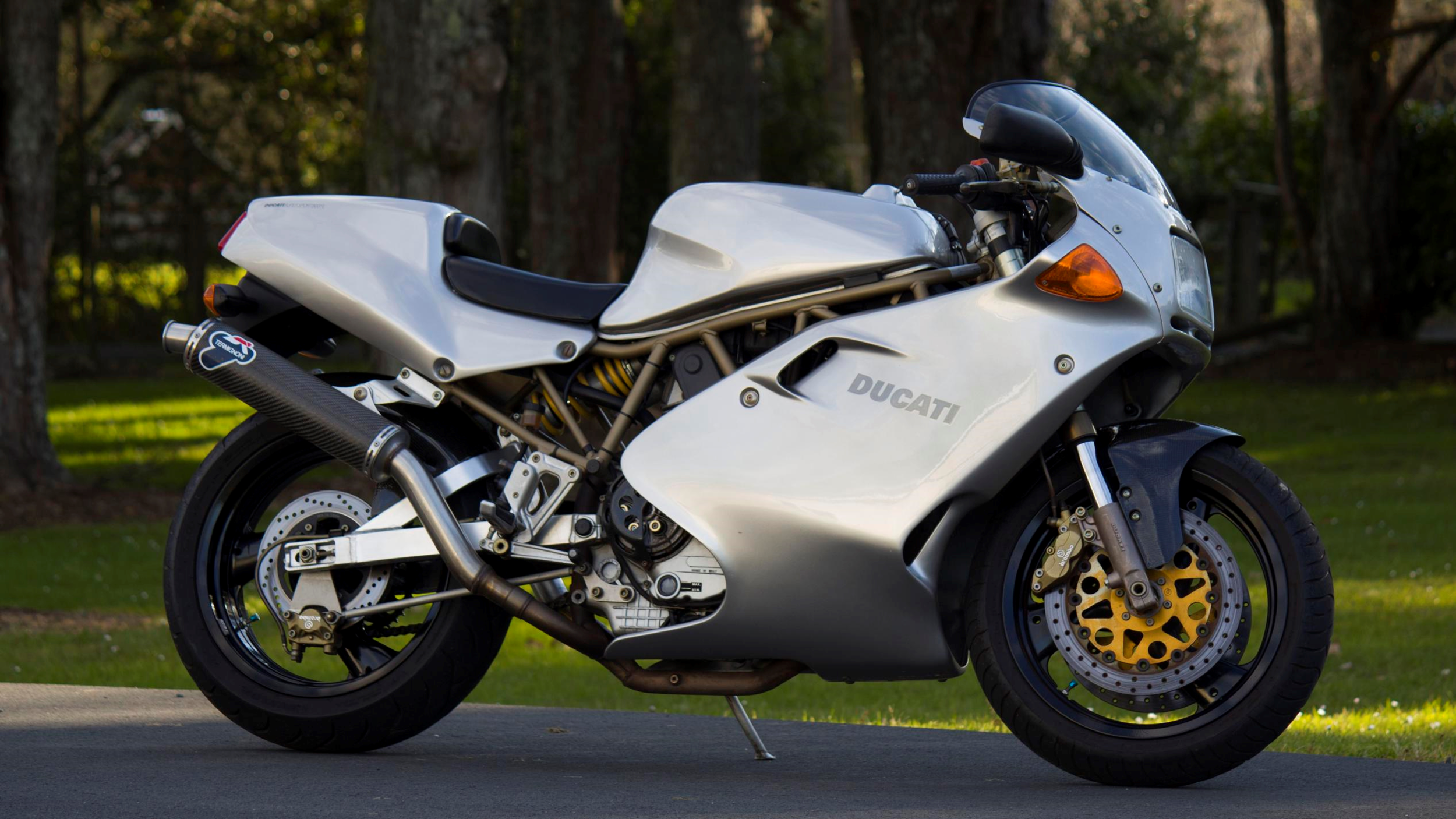 Ducati 900 Final Edition.png
