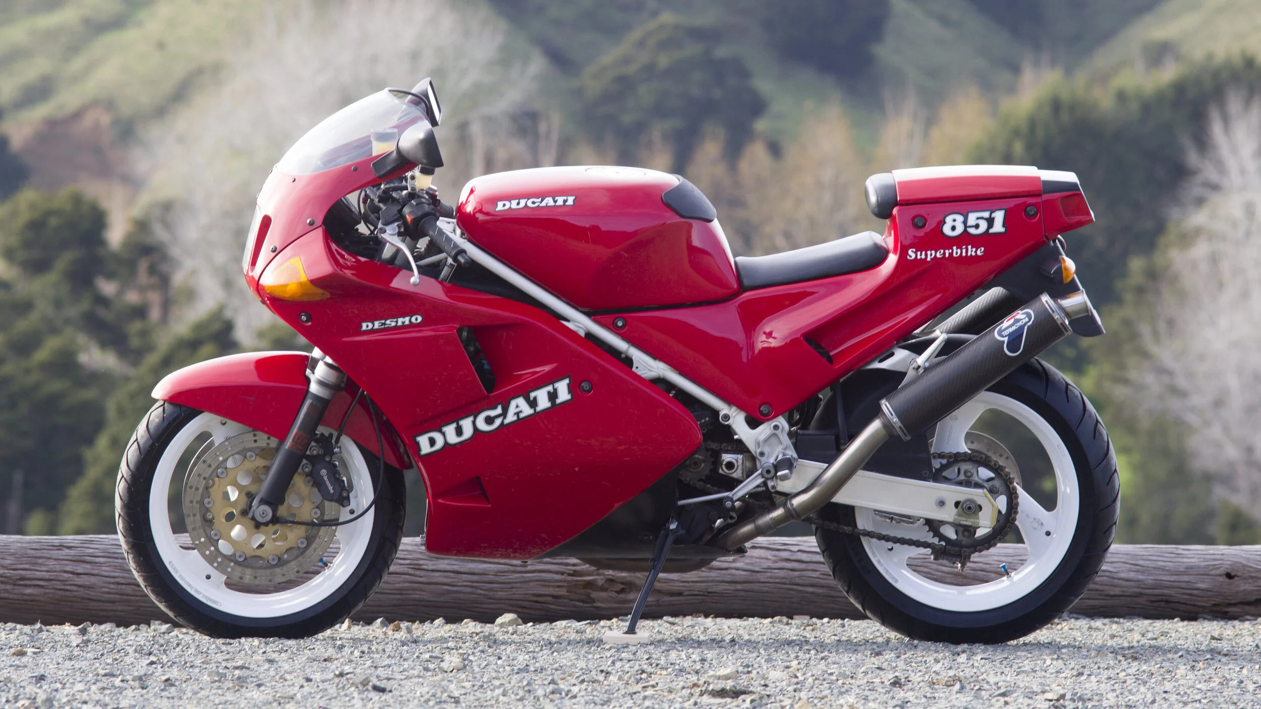 Ducati 851 Strada.jpg