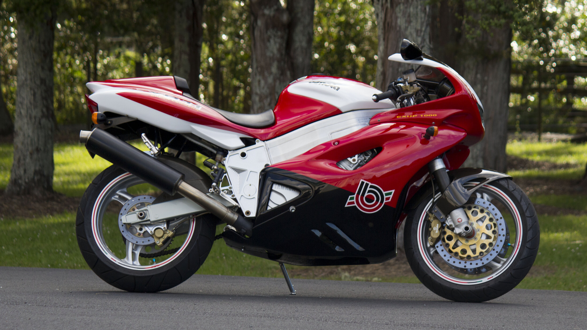 Bimota 1000 YB11.jpg