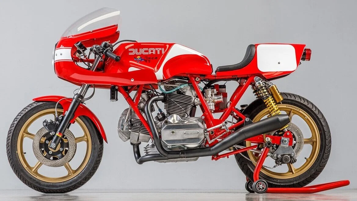1+Ducati+900+SS+NCR+Replica+%281%29.jpg