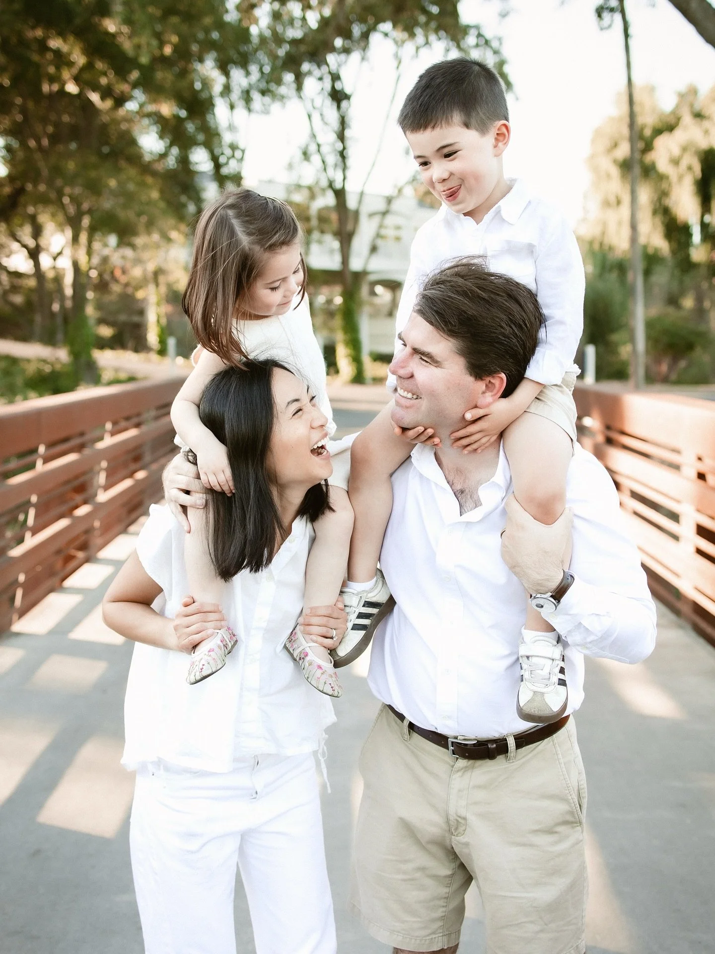 More from our beautiful @silveradoresort extended family session. ✨

#alishiaannephotography
