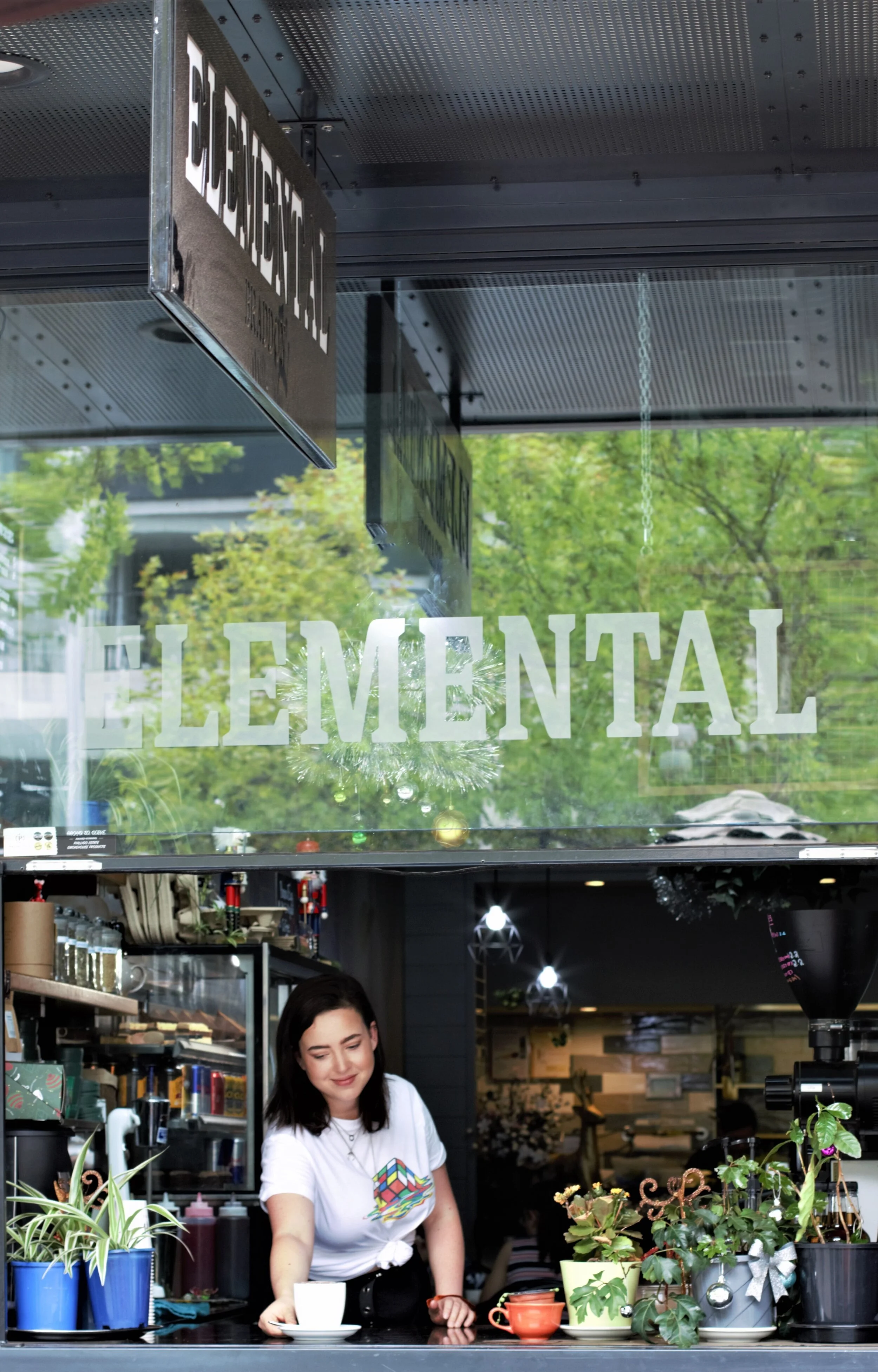 ELEMENTAL CAFE, Braddon ACT.