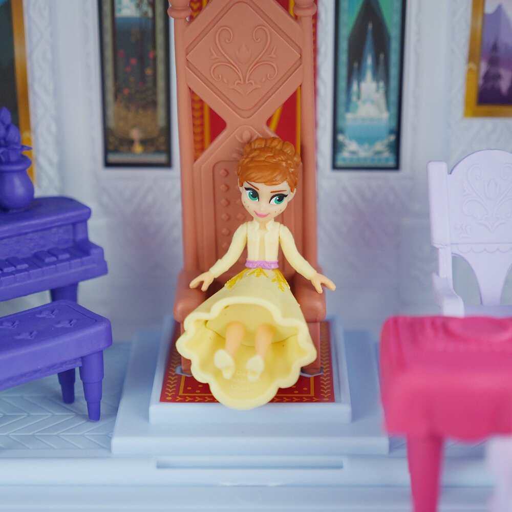 Disney Frozen 2 Pop Adventures Arendelle Castle