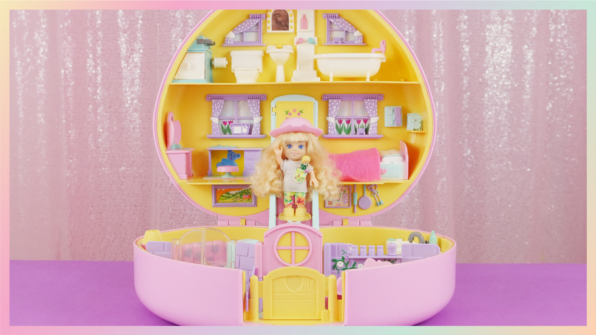 Polly Pocket Spin 'n Surprise Waterpark Purse | Kerchie