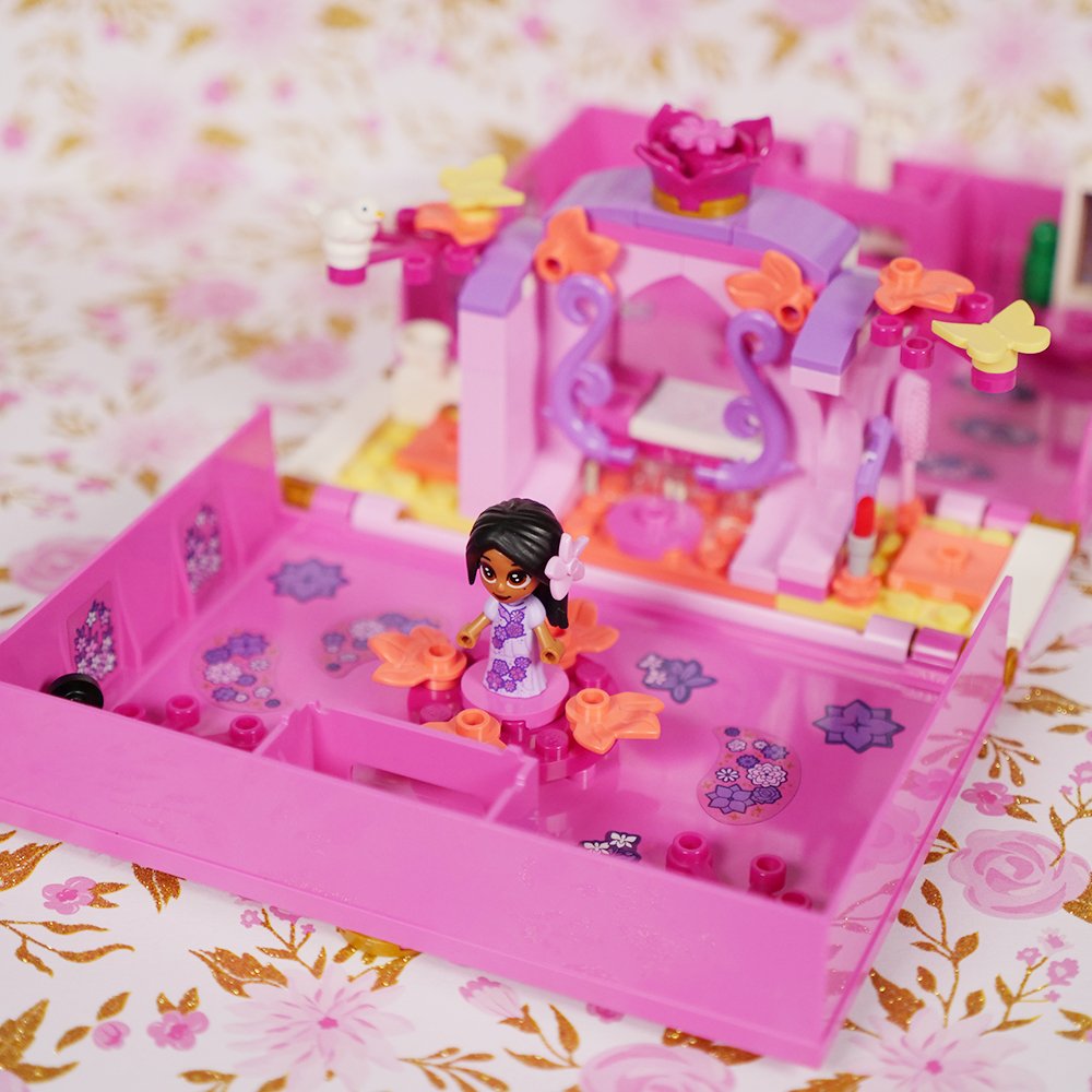 LEGO Disney Encanto: Isabela's Magical Door