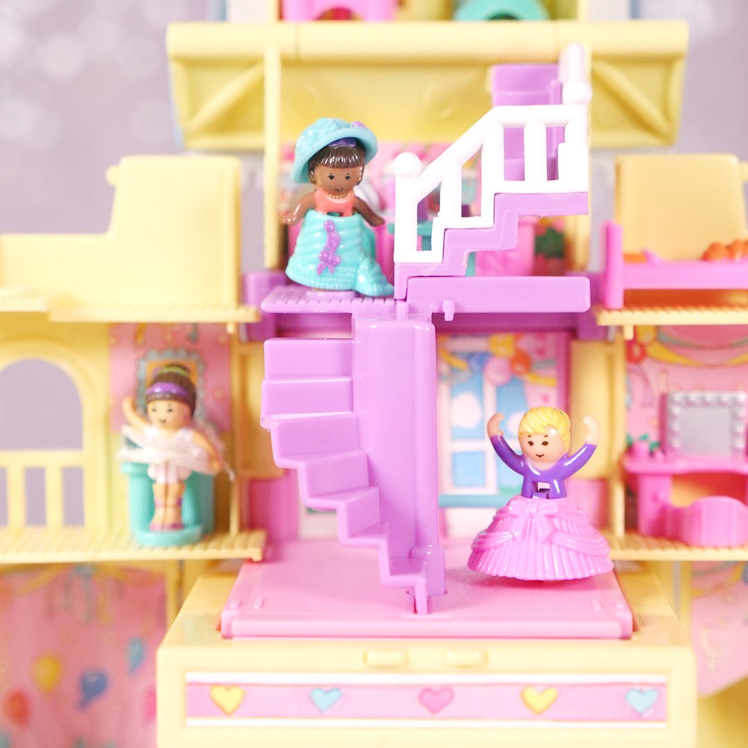 Vintage Polly Pocket Clubhouse 1995