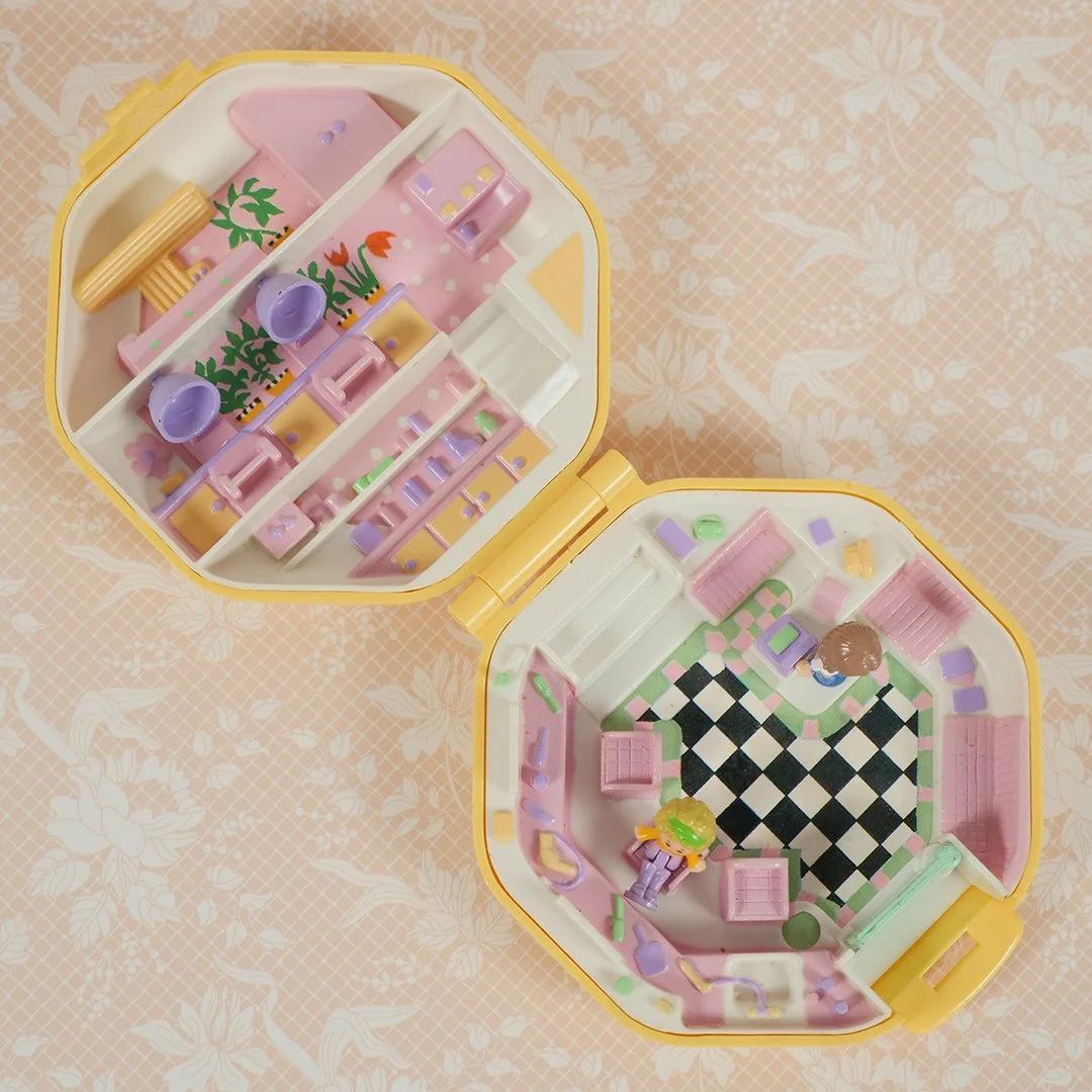 vintage-polly-pocket-suki-teahouse-polly-school-hair-salon-octagon-07.jpg