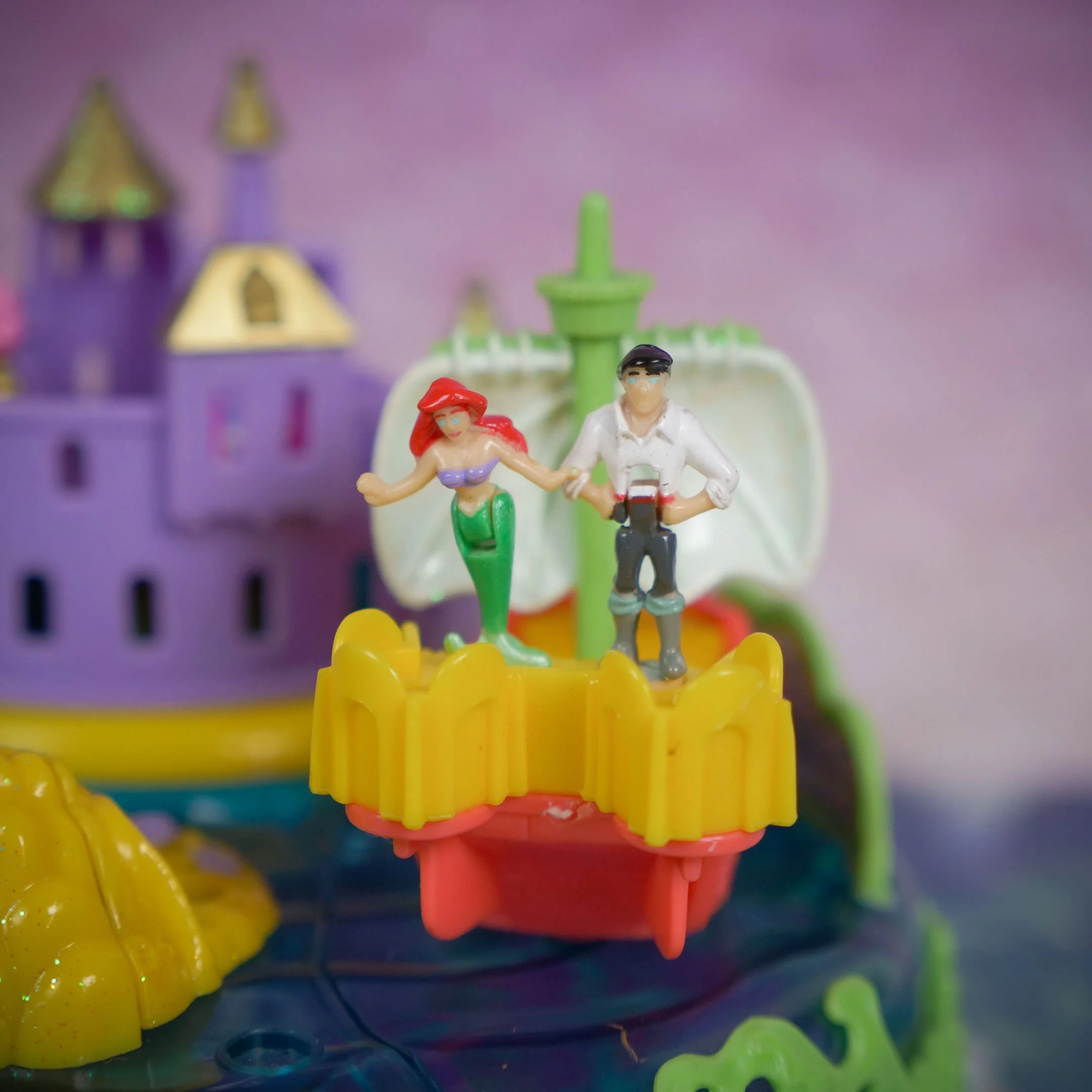 vintage-polly-pocket-little-mermaid-ariel-undersea-kingdom-1996-07.jpg