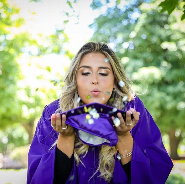 📸 🎓
This may have been a crazy year to end your senior year, but just remember, what feels like the end, is often just the beginning.

Here's to your next adventure, Nastassja!
&bull;
#senior #seniorpictures #senior2020 #seniors2020 #grad #graduati