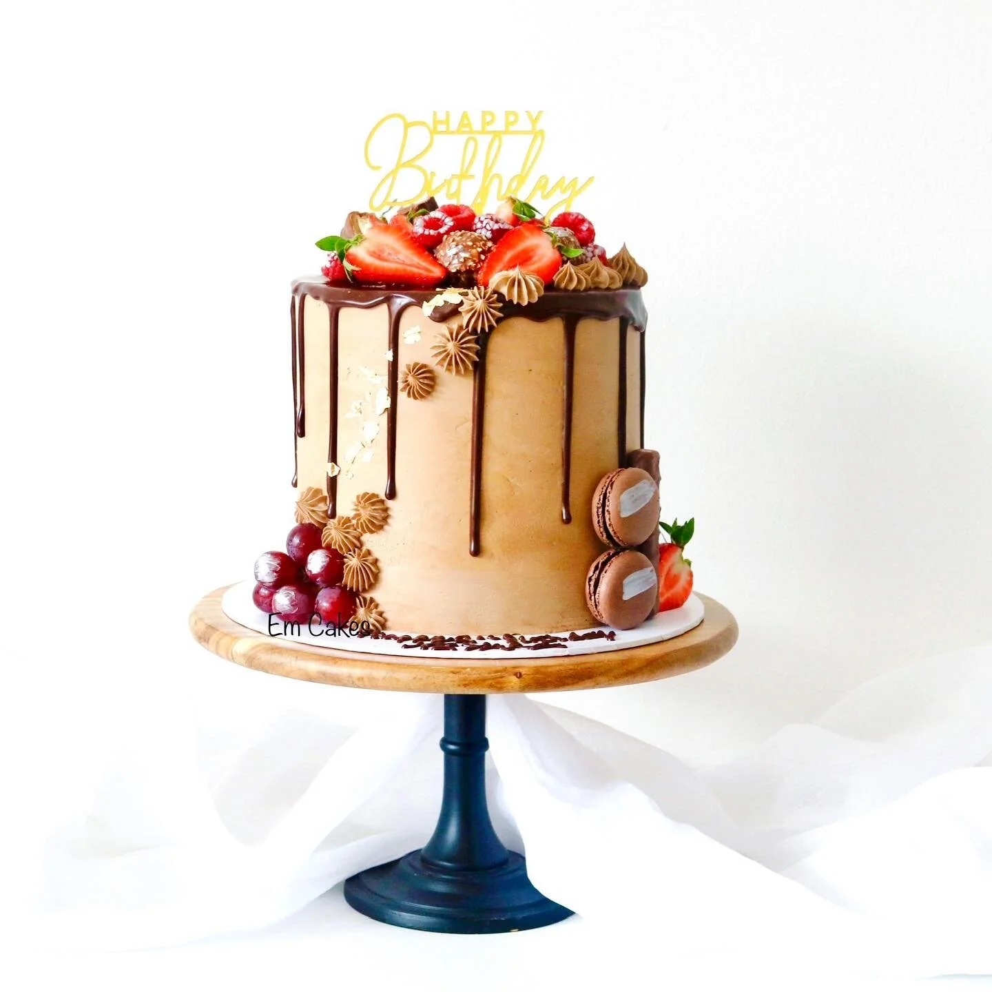 Birthday and Celebration Cakes in London | Em Cakes