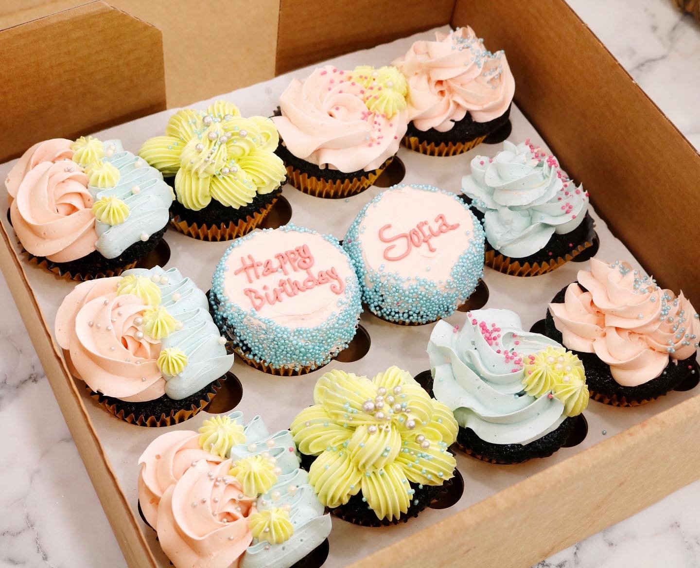 Custom Buttercream Flowers Cupcakes for birthdays in London