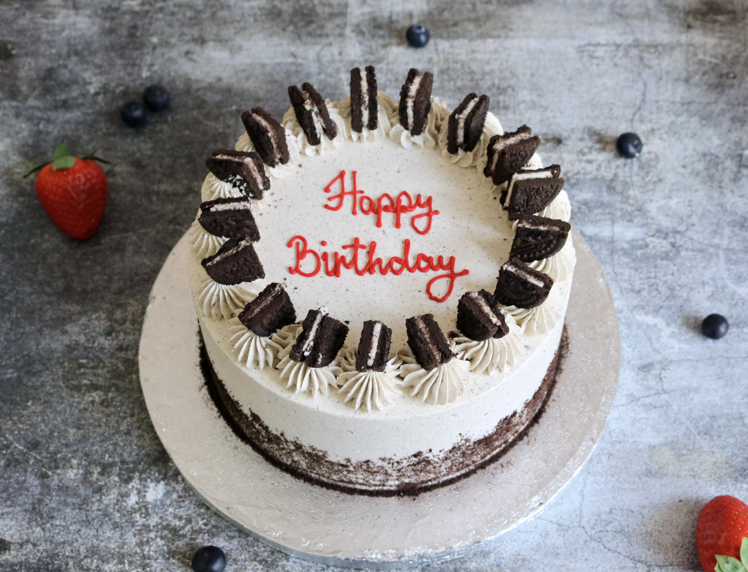 Chocolate Cookies And Cream Cake