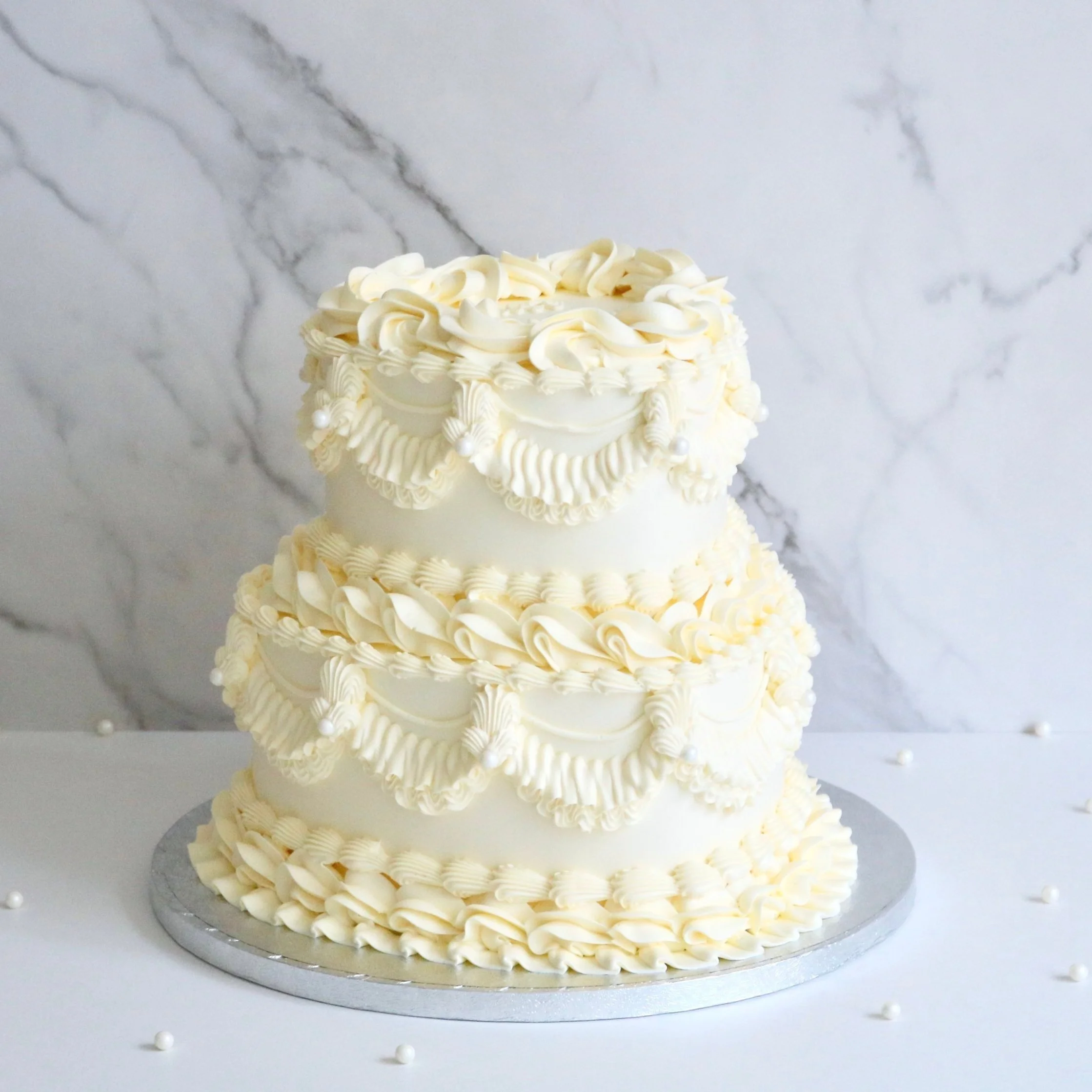 2 Tiered Vintage Wedding Cake | London | Em Cakes