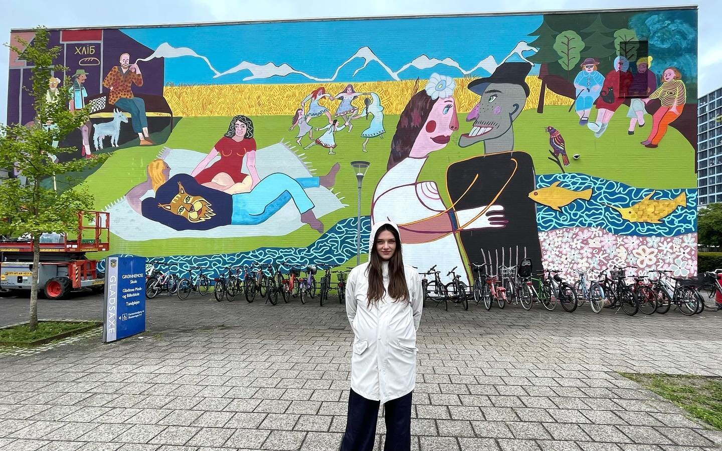 The final look of the mural💫 and yes, I made it being at the end of 7th month of pregnancy 💪😜
Big thanks for the invite and good treatment to @brask007 @curatedbyjenspeterbrask @heleneelsig