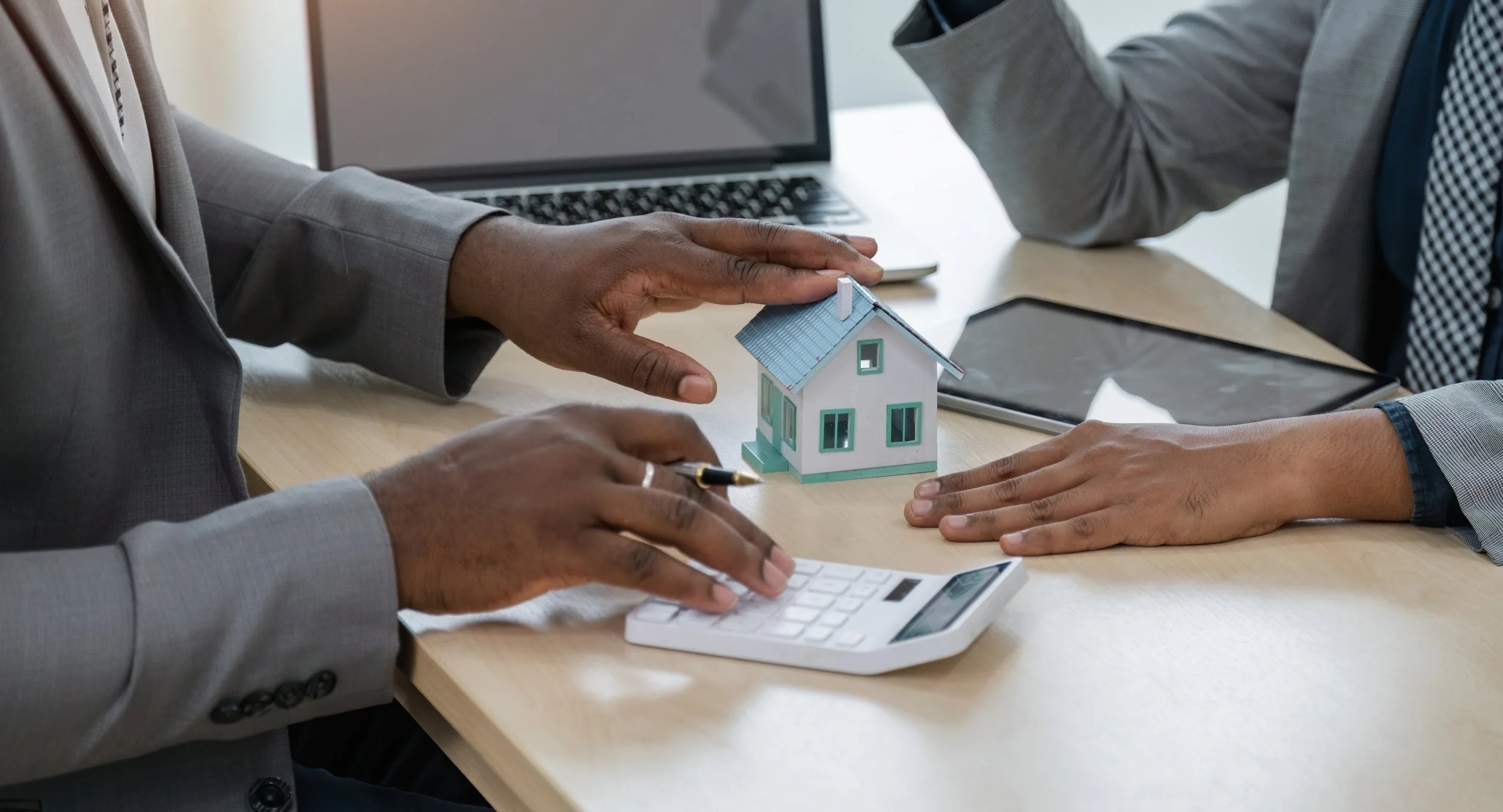 Your Guide to Mortgage Renewals for Newcomers to Canada: Tips for a Smooth and Advantageous Process