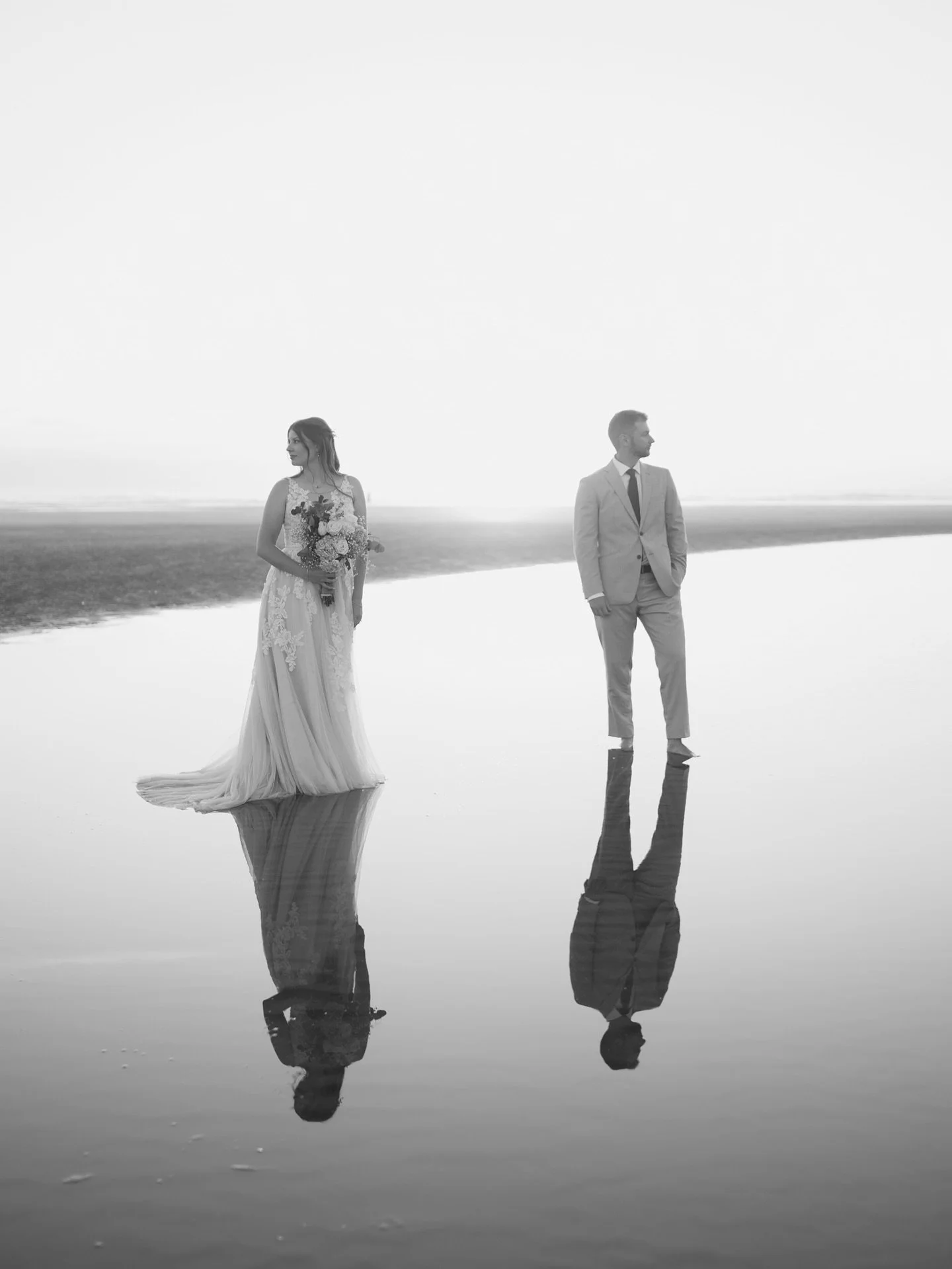 Come relive Faith &amp; Spencer&rsquo;s wedding with me&hellip;but in reverse. 

Not only was this such a beautiful day, but it was just so sweet to see all of these wonderful humans again and I am so honored to photograph their special day. 💕