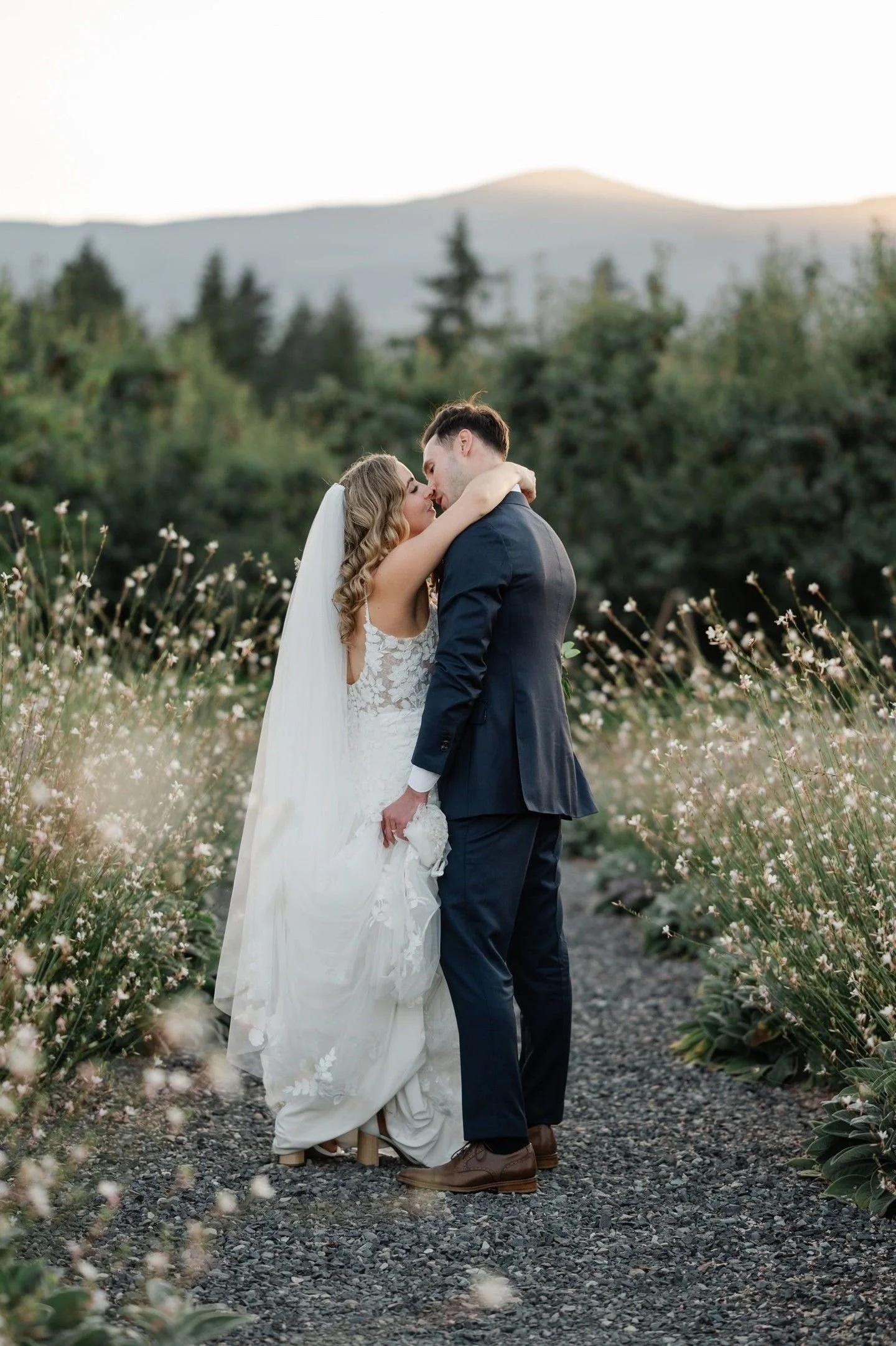 2026 Couples!!! Tomorrow you get to say "I'm getting married this year!" How exciting!⁣
⁣
Still looking for your perfect photographer fit? Let's chat!⁣
⁣⁣
Day of Coordinator | @lovenotes.hr⁣⁣
Photographer | @tilldeathdoweadventure⁣⁣
Videogr