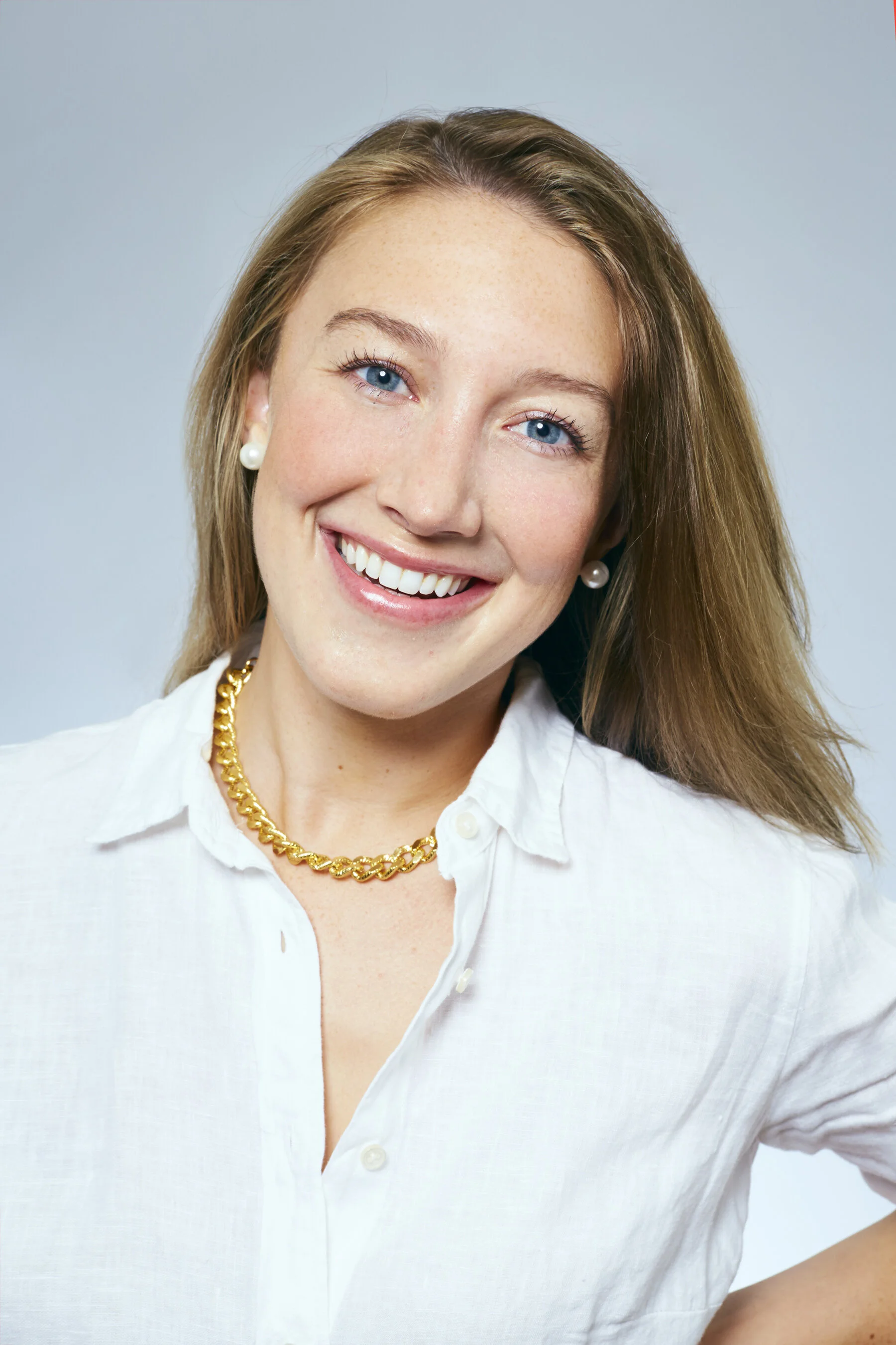 Emily 3.5 CLOSE UP SEND .jpg