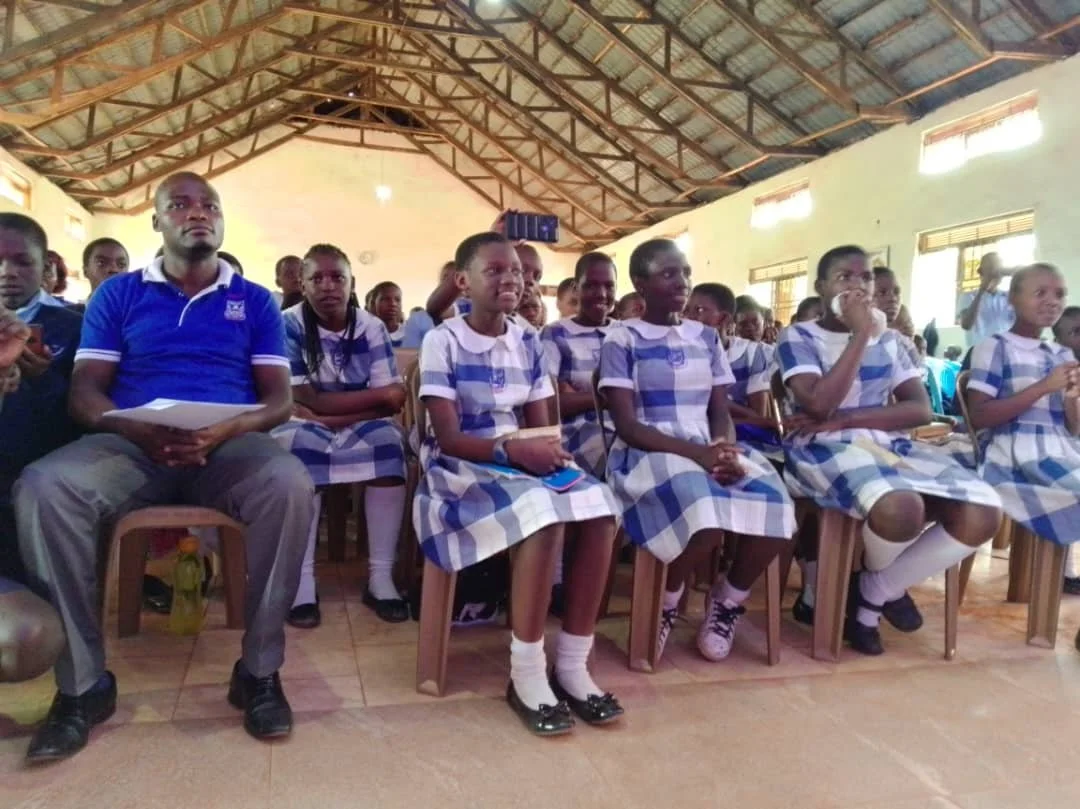 PHOTO-2022-10-08-02-56-00 2.jpg