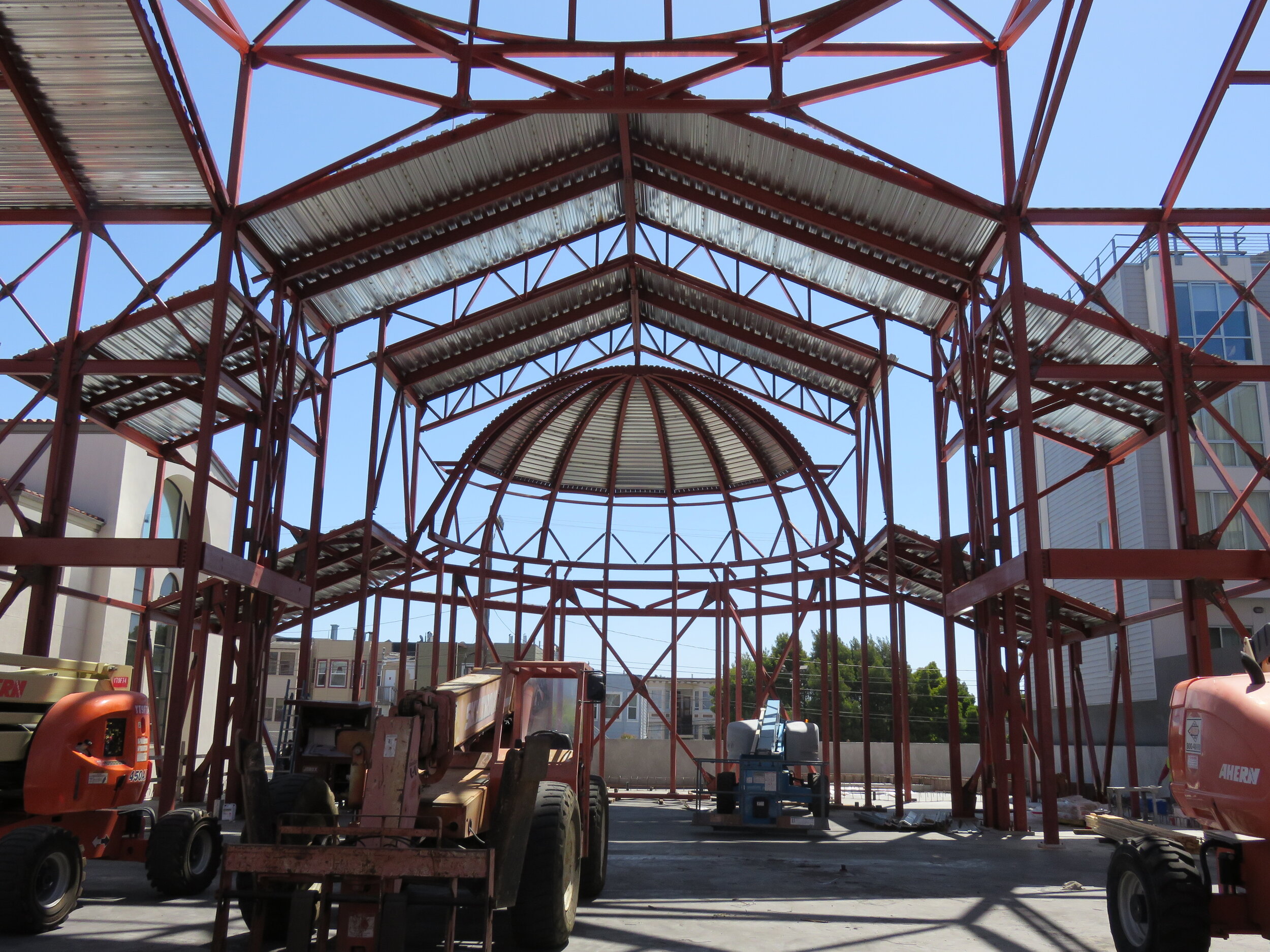 AC int toward apse.JPG