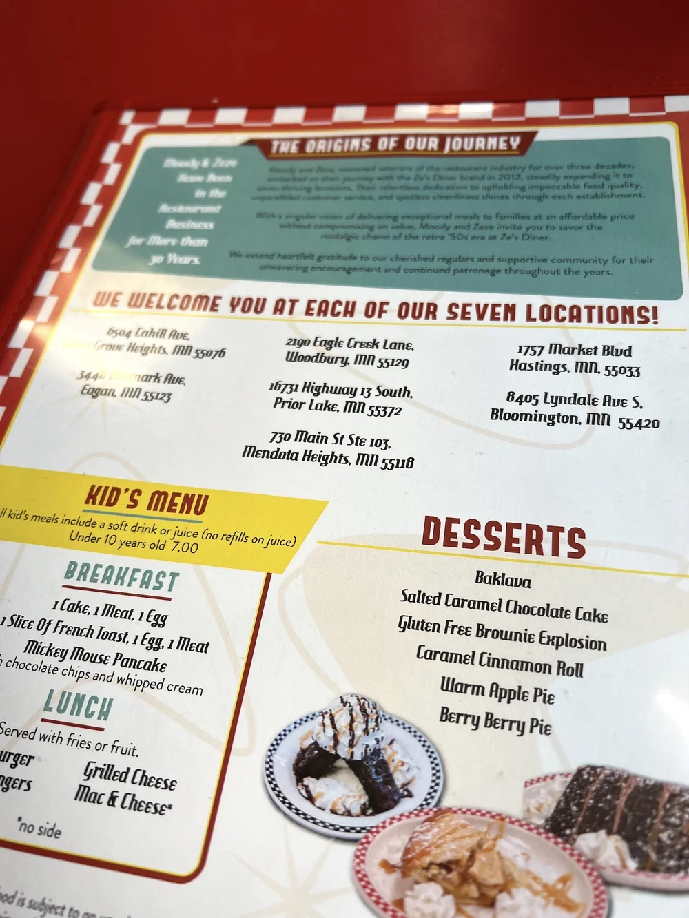 Ze's Diner 02.jpg