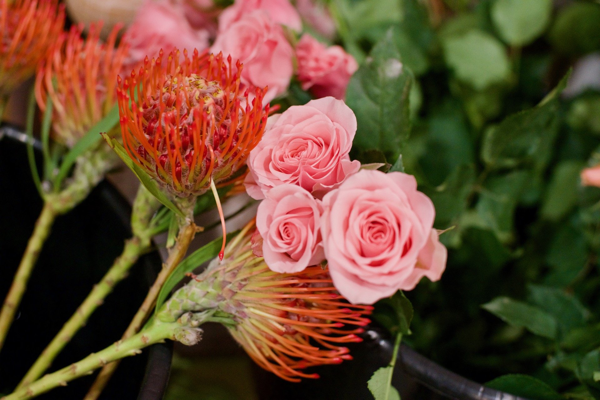 Summer STEM Bar #1: Build-Your-Own Bouquet w/ Barn Blooms