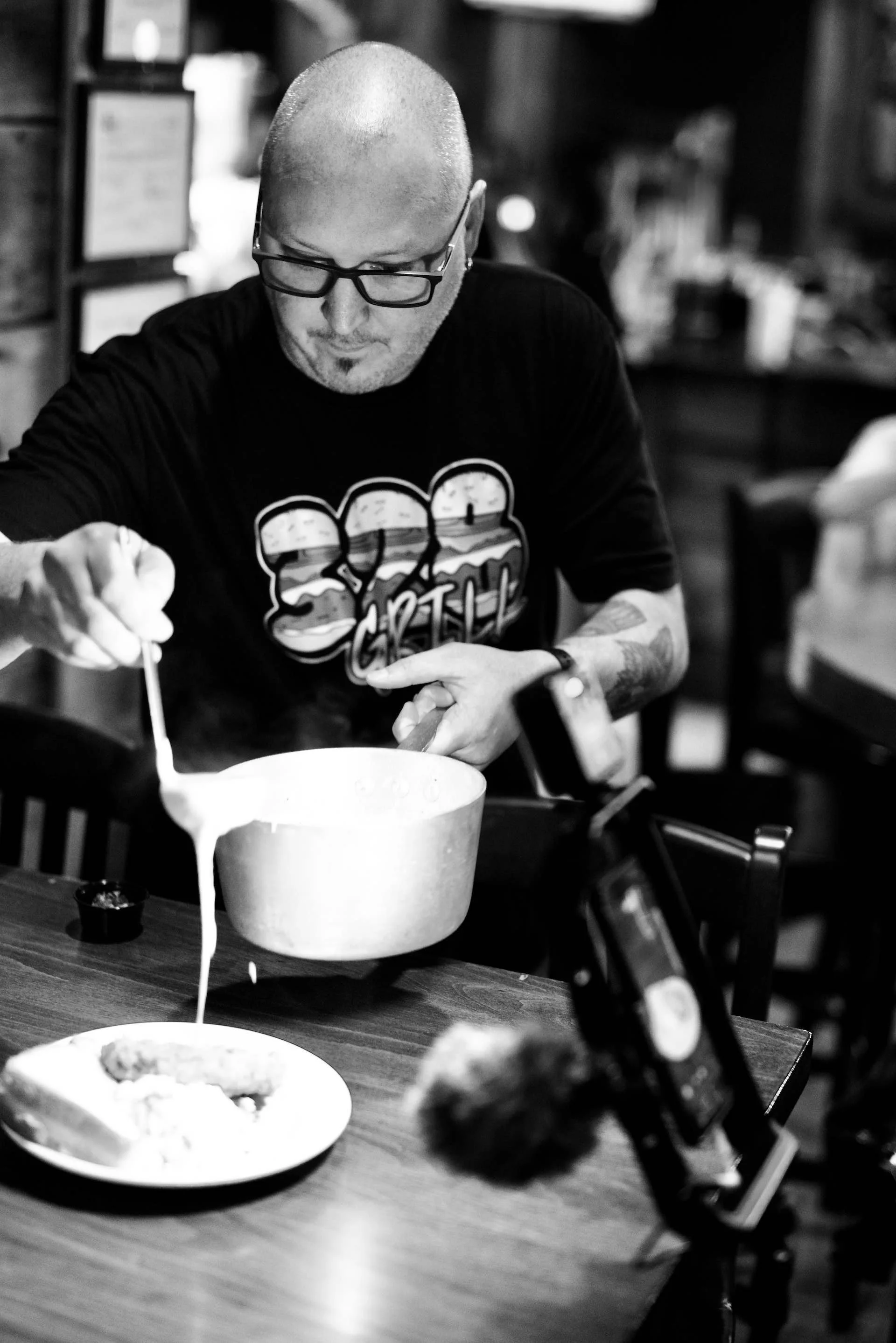 Mik 328 Grill Serves Breakfast.jpg