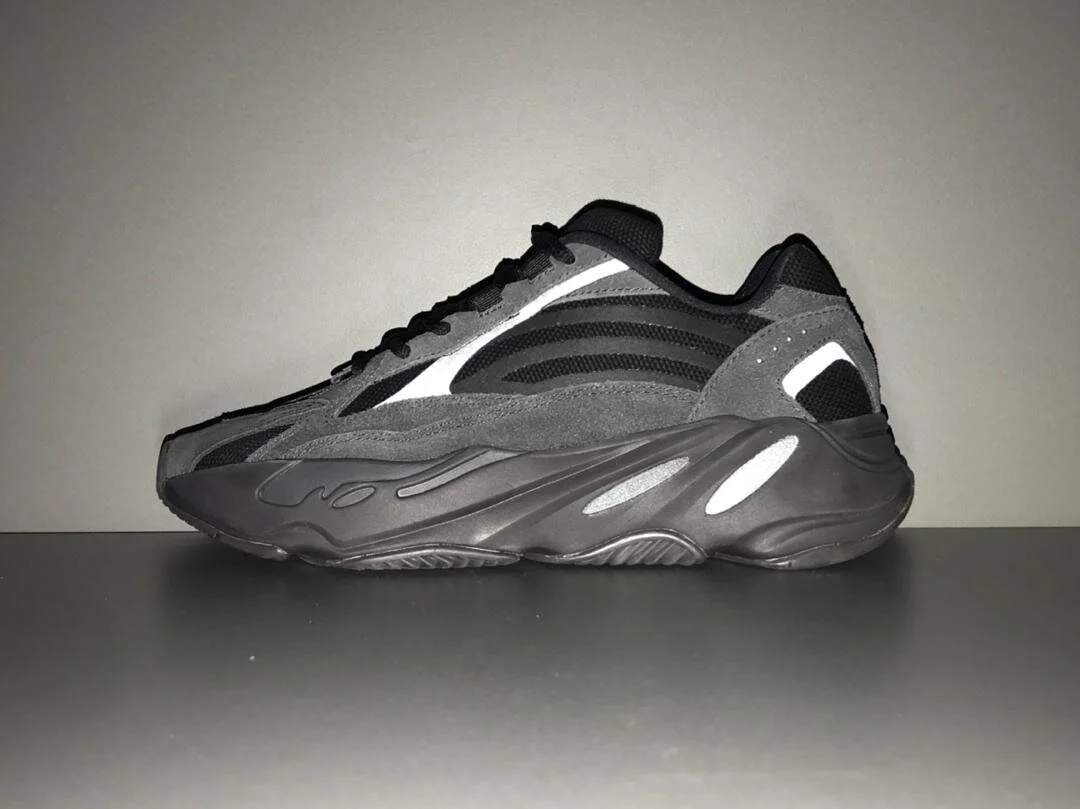 adidas yeezy boost 700 dames zilver