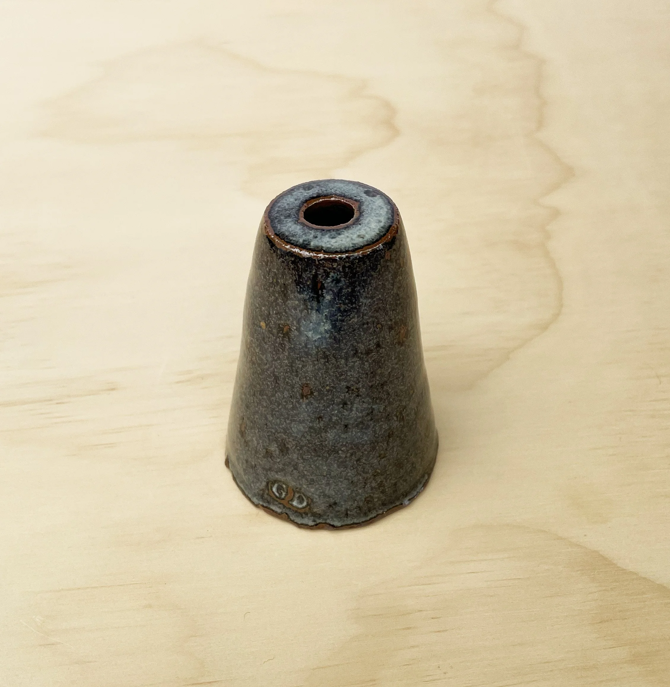 BudVase3View2.jpg