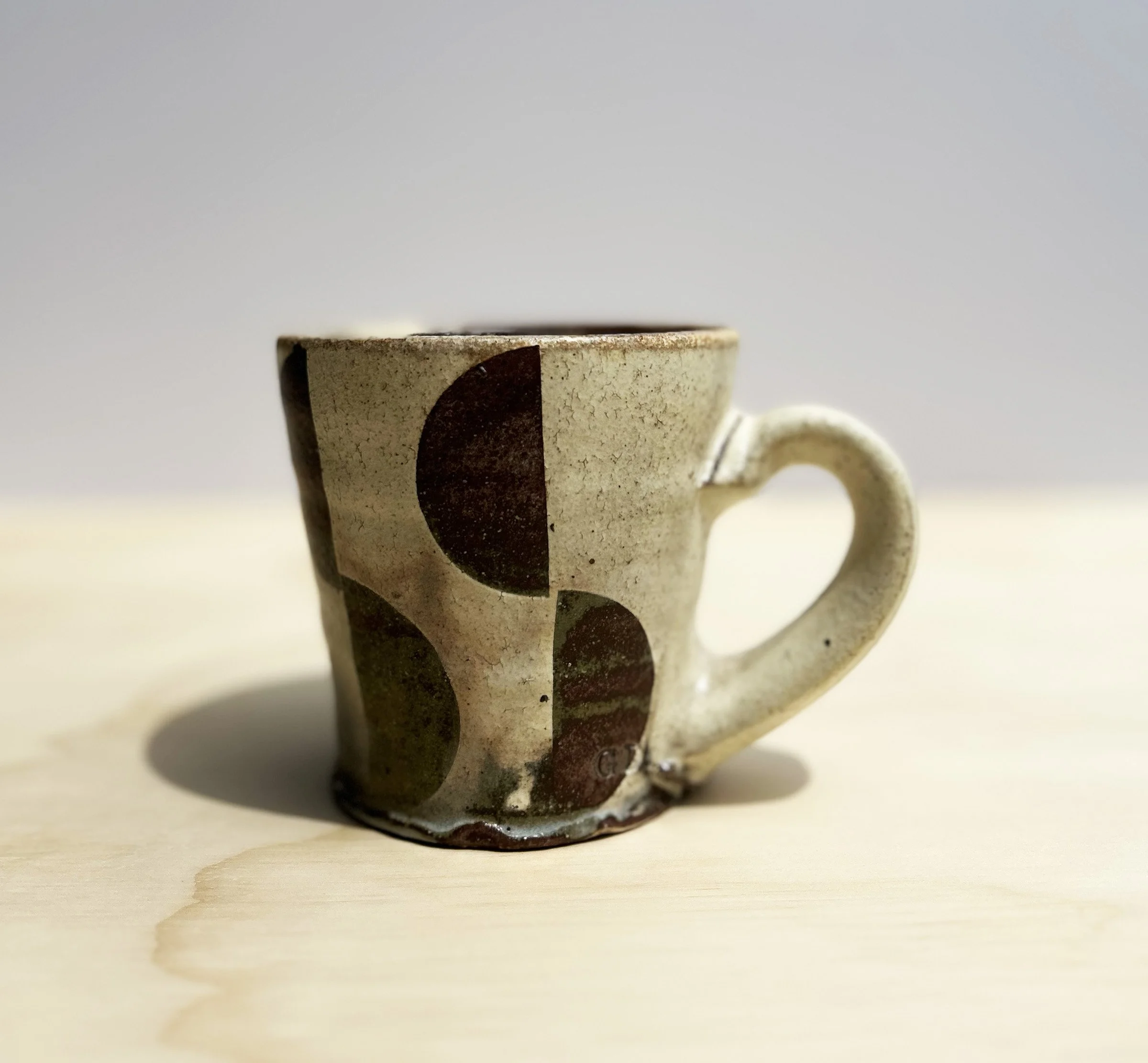 Mug11View2.jpg