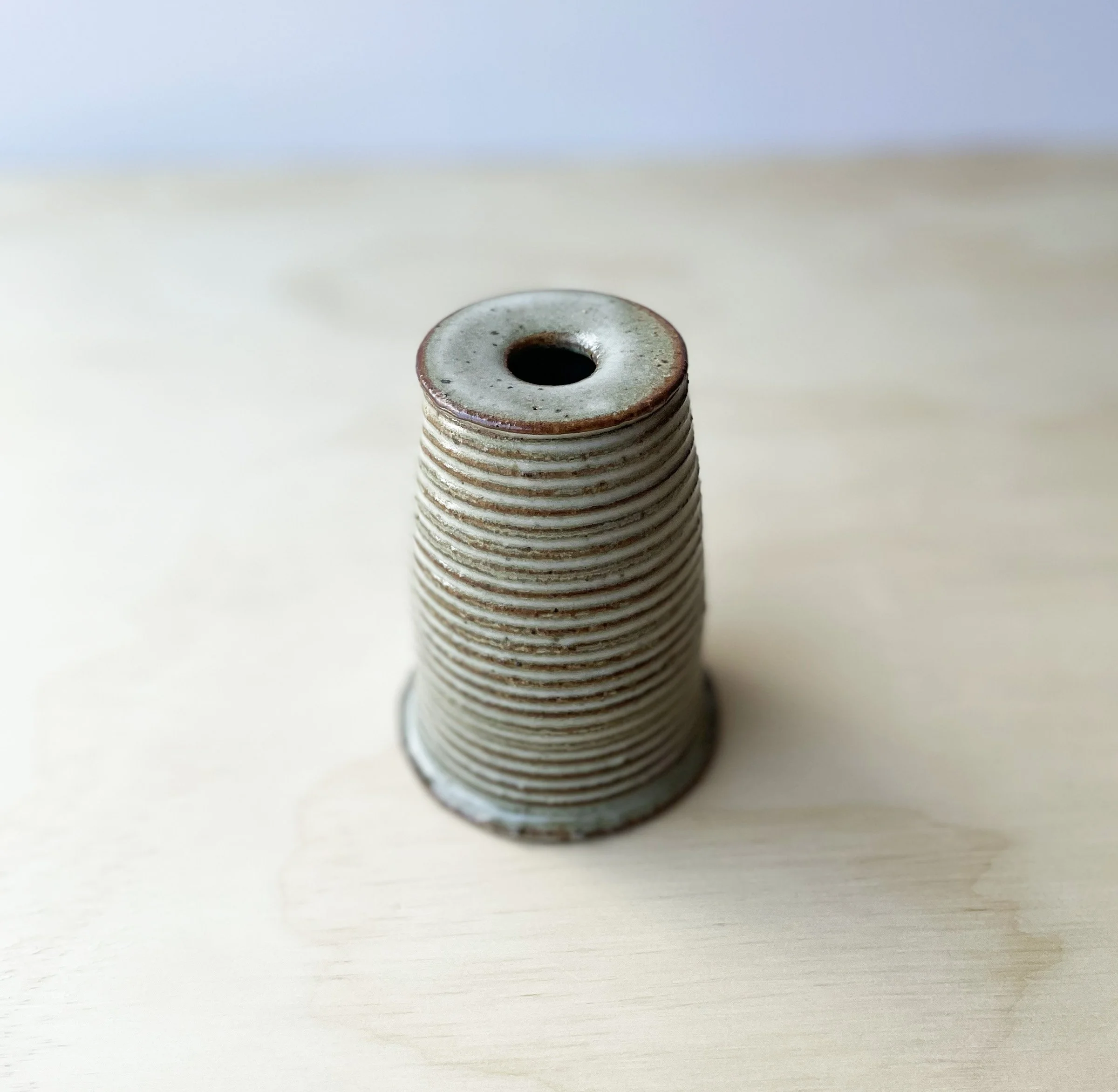 BudVase69View3.jpg