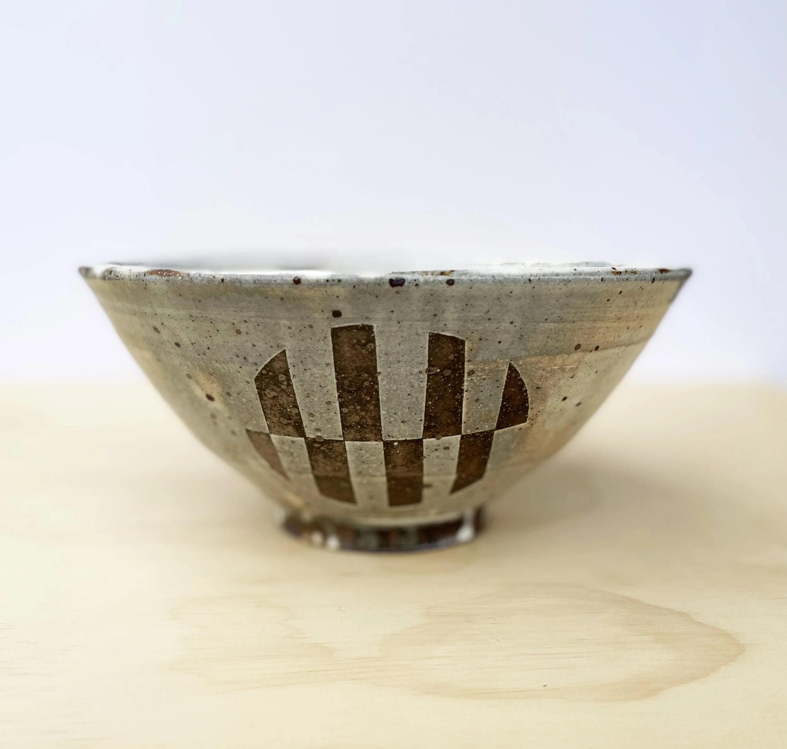 ServingBowl3View2.jpg