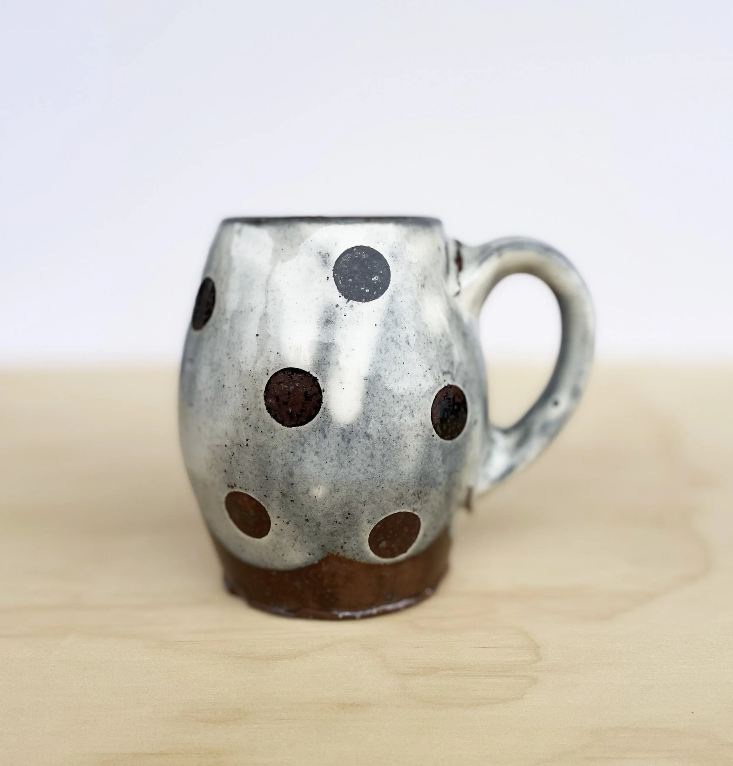 Mug1View2.jpg